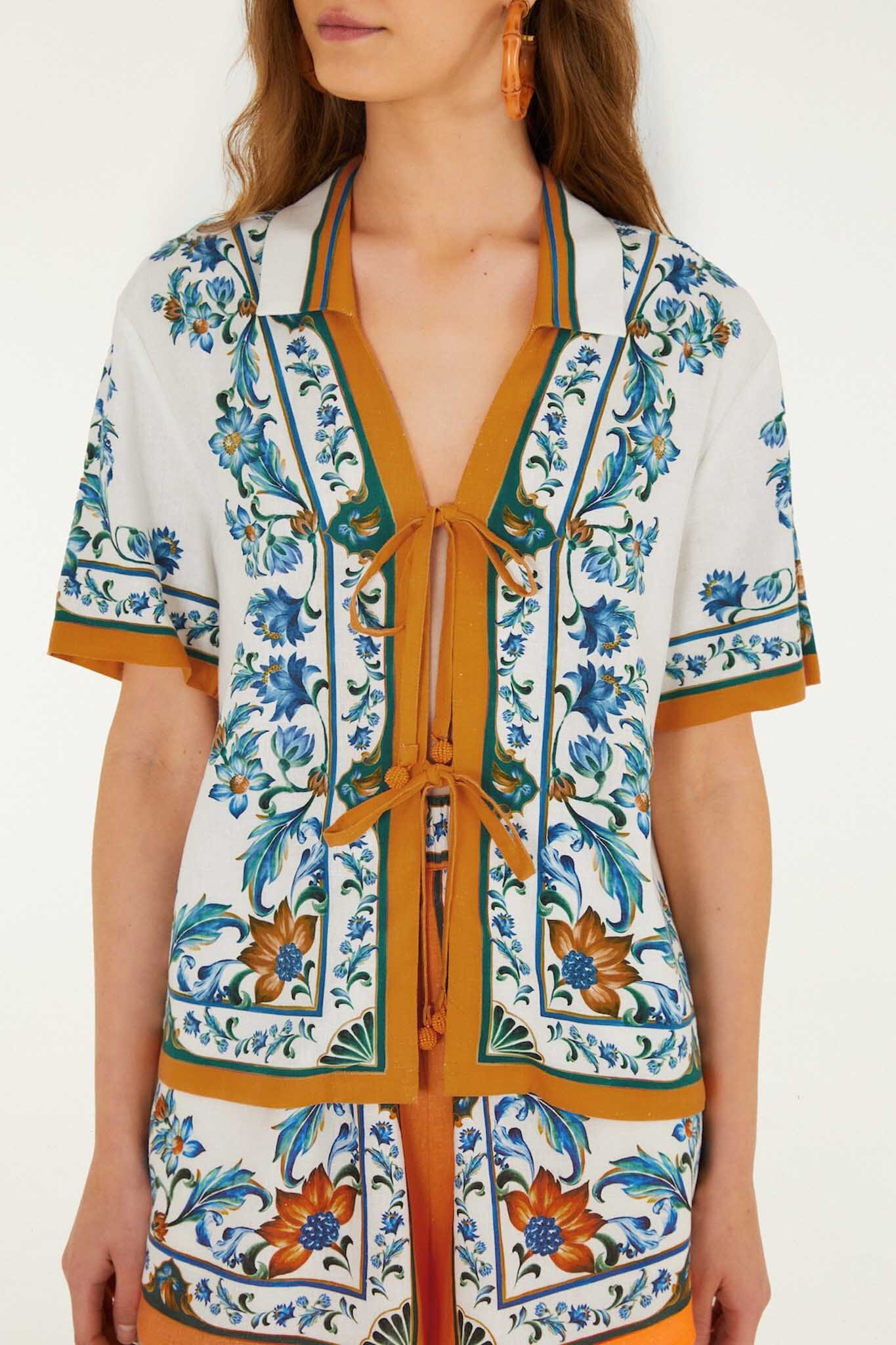 blusa flora mosaico blanco roto