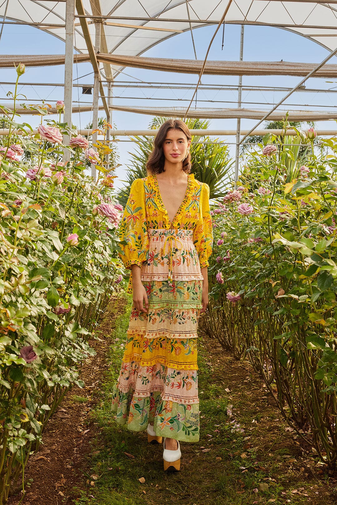 Maxi Vestido de Manga Larga con Mezcla de Flores Delicadas