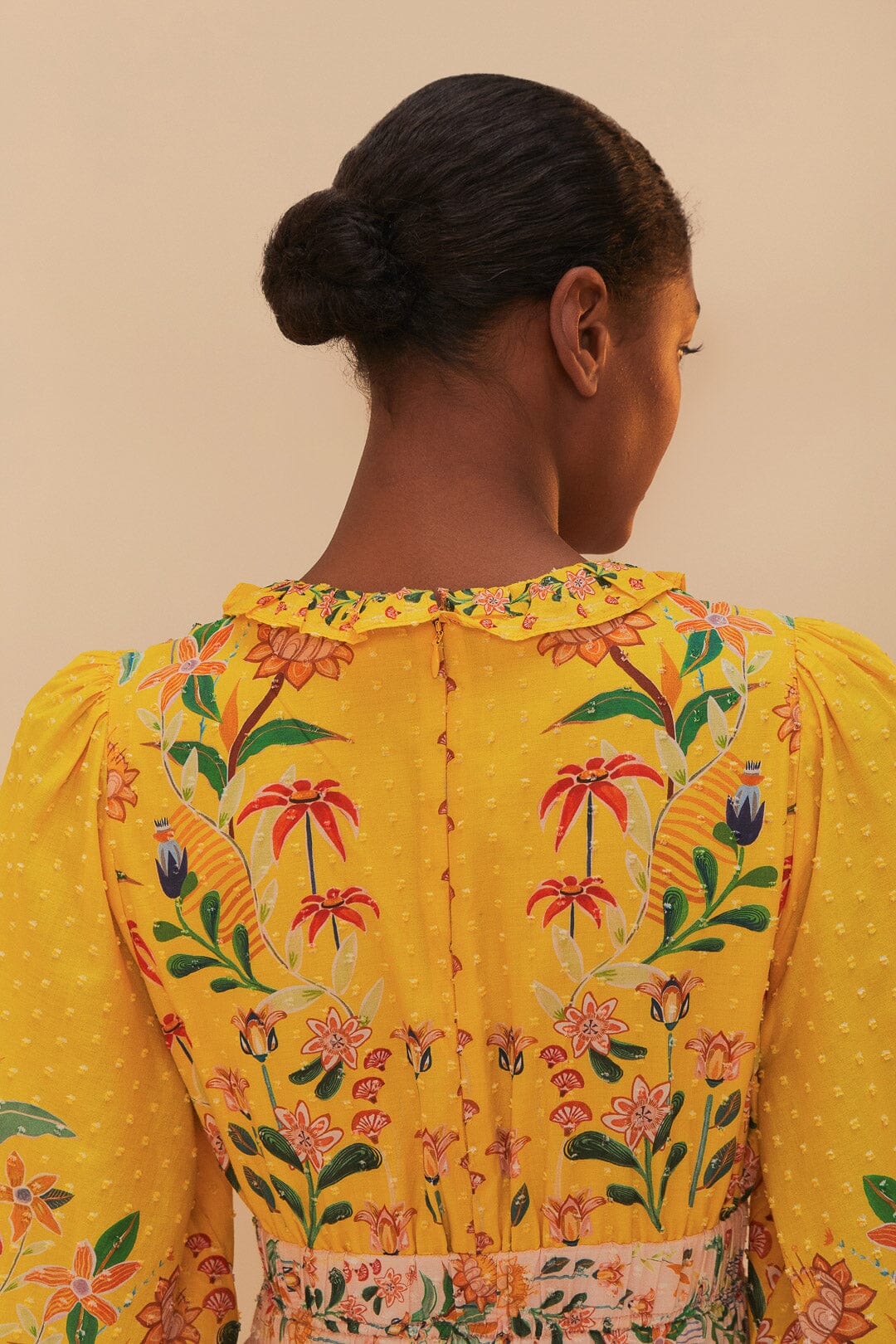 Maxi Vestido de Manga Larga con Mezcla de Flores Delicadas