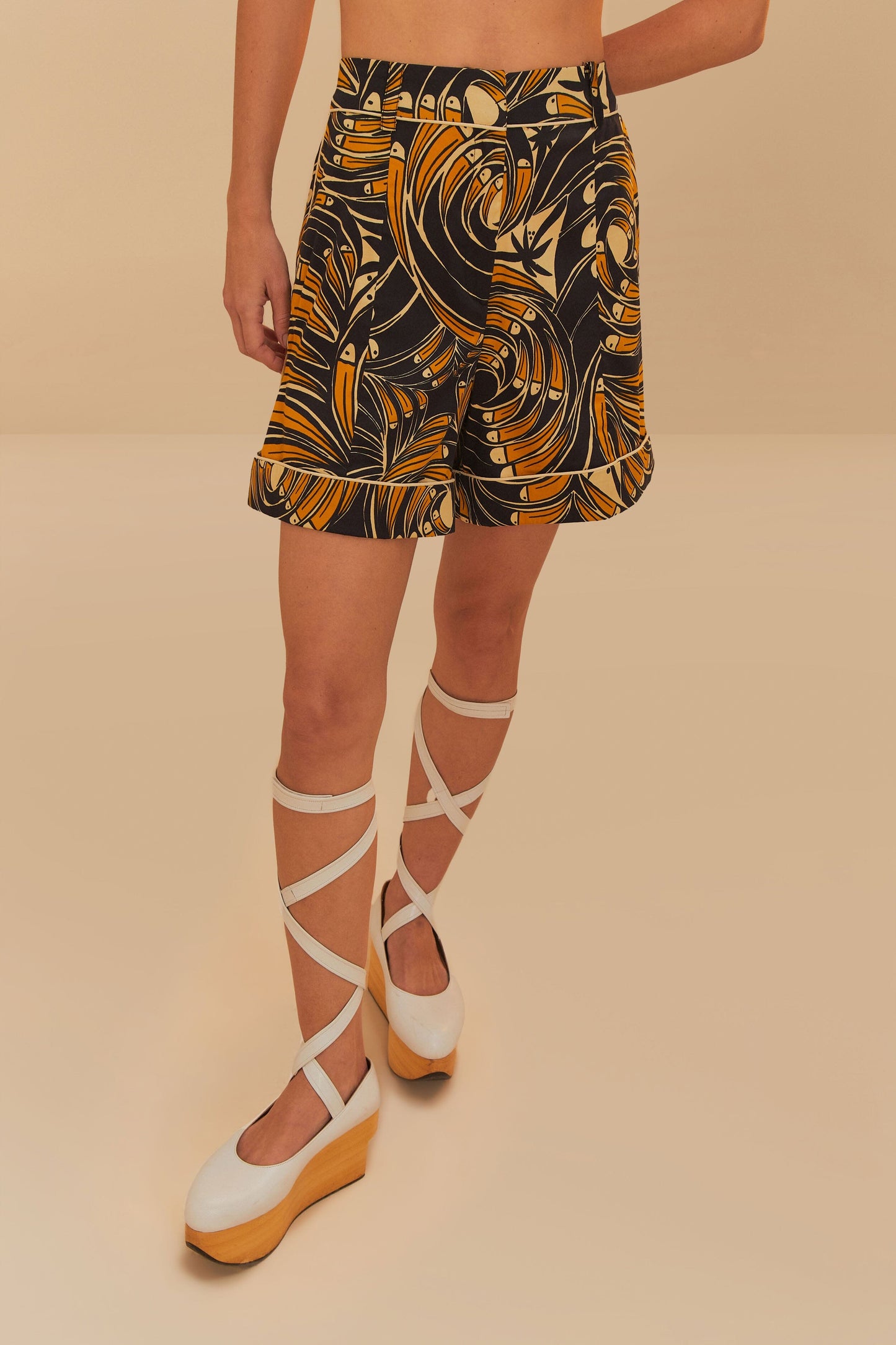 toucan spirals shorts