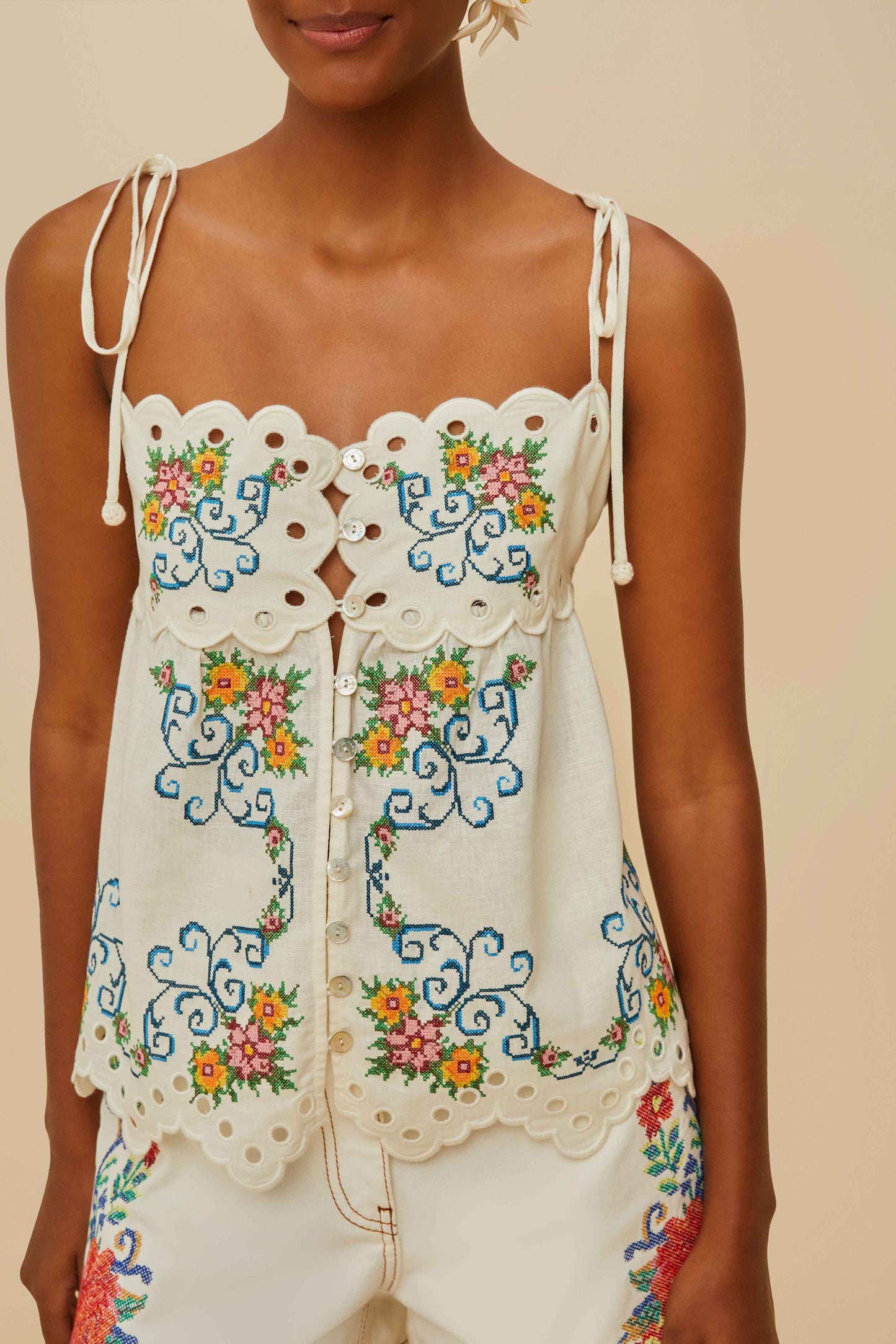 Blusa de encaje sin mangas blanca Grandmas Treasure