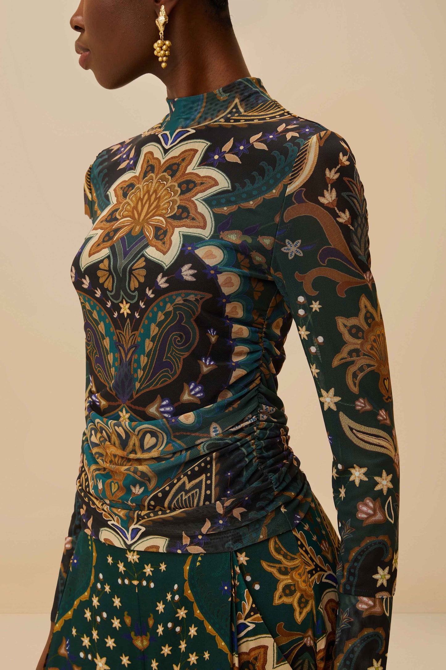 Blusa negra de tul Jaipur