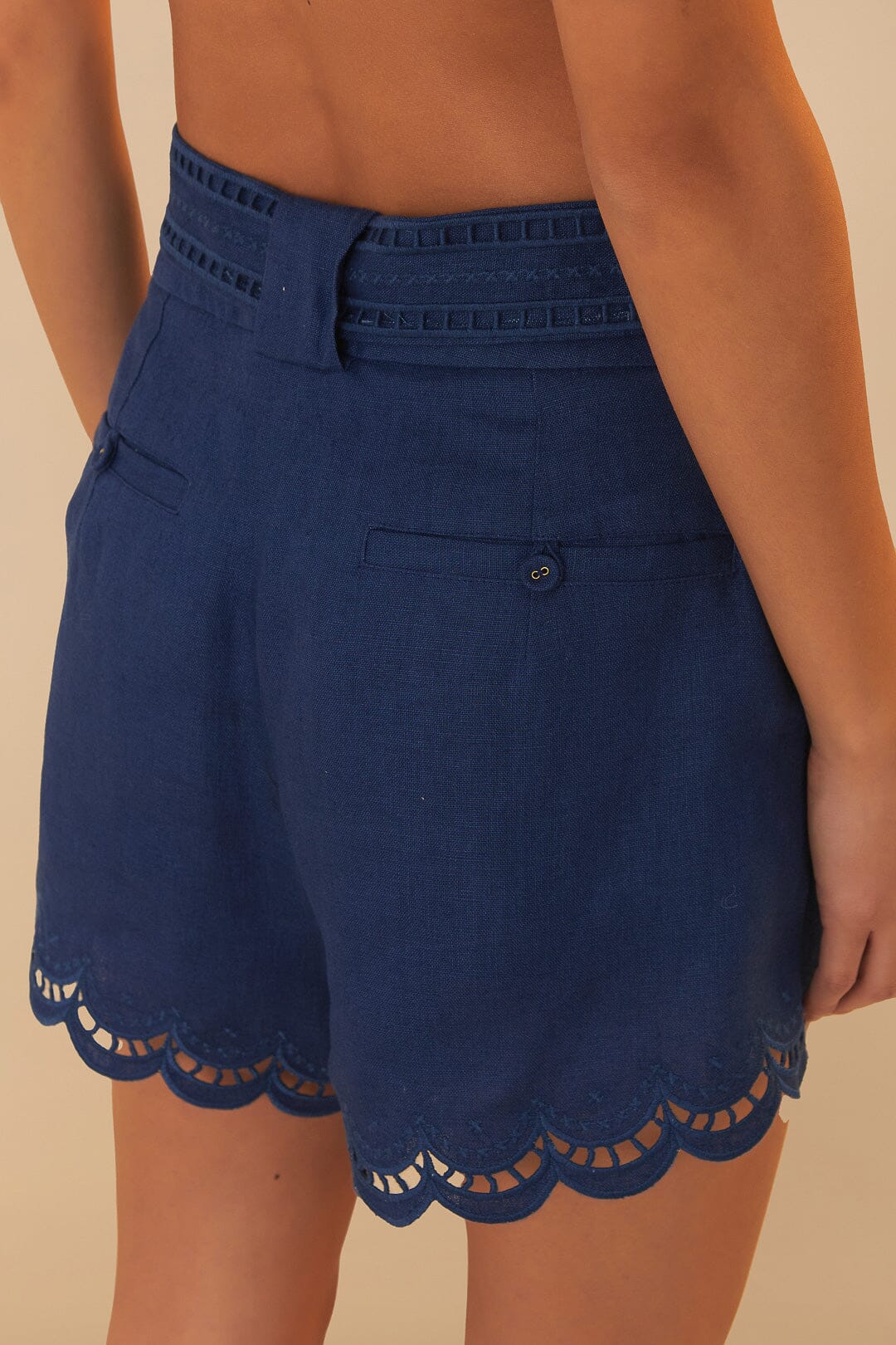 Pantalón corto azul marino Richelieu Belted Euroflax™ Premium Linen