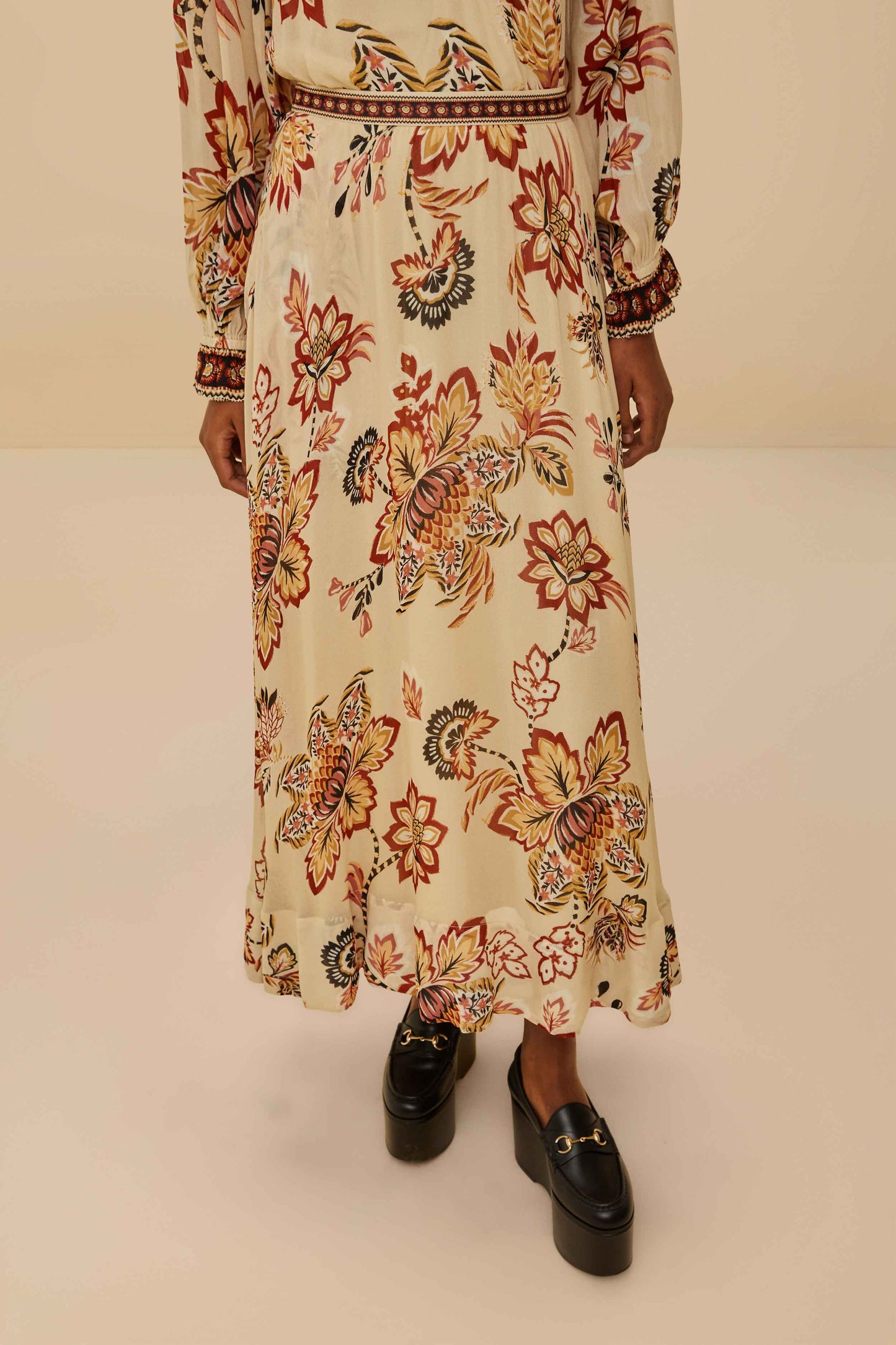 Falda midi floral Sand Aura