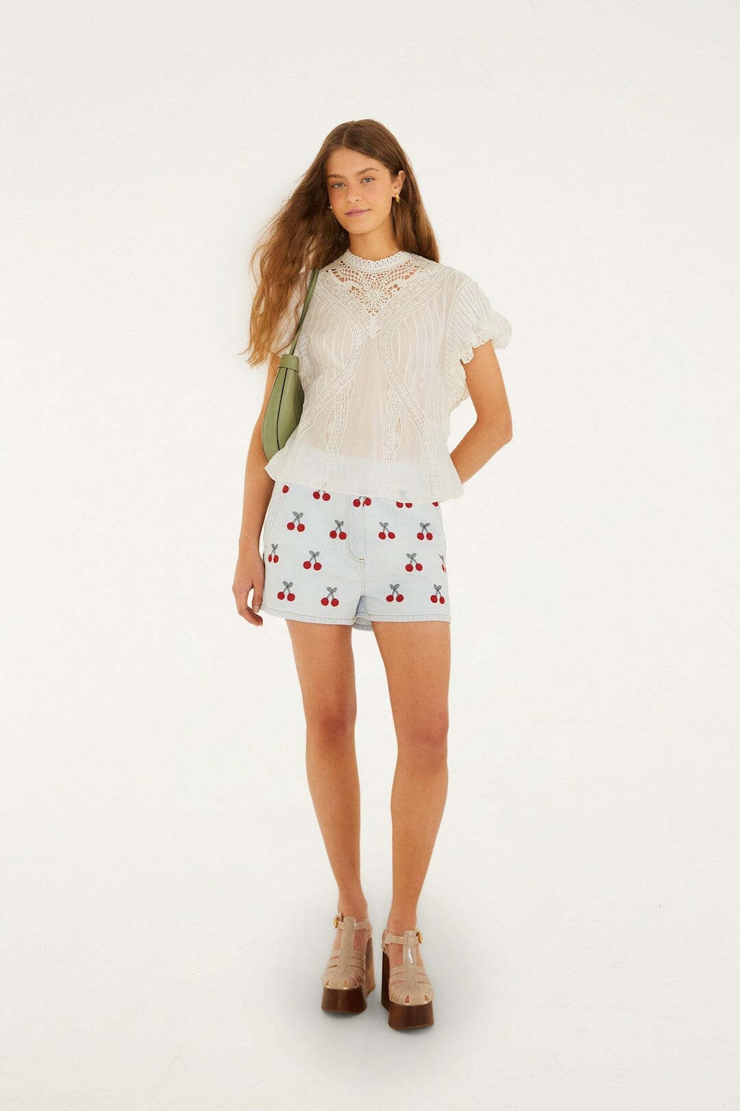Blusa Blanco Hueso con Apliques