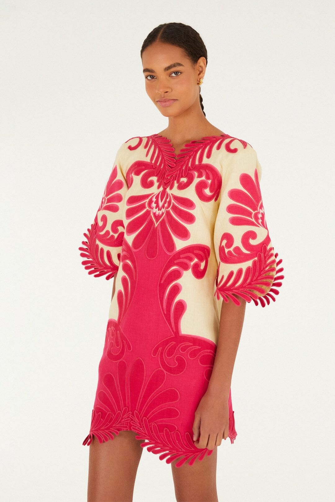 Vestido Mini Rosa Bordado Spring Arabesc