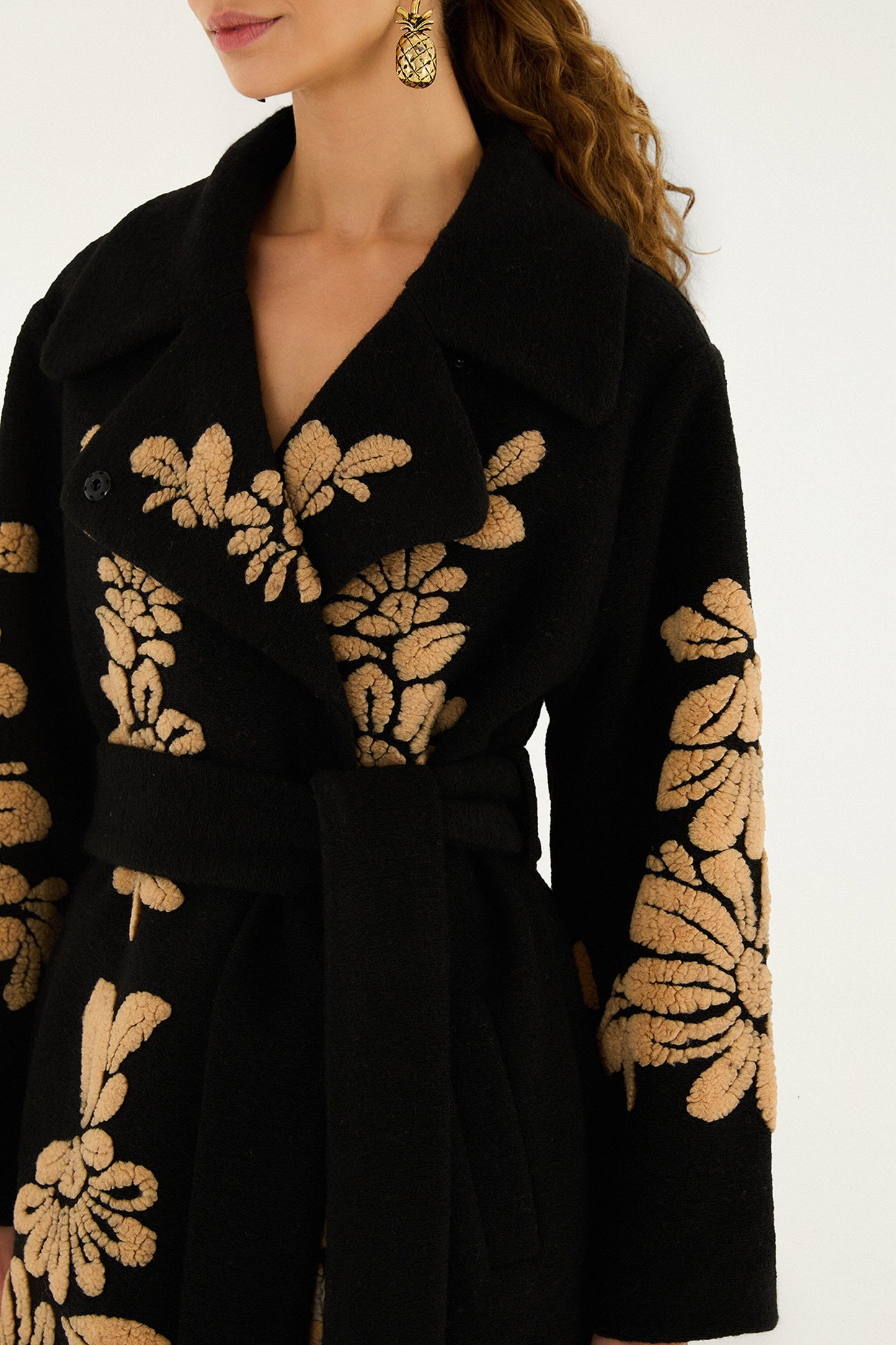 bold flowers black fleece