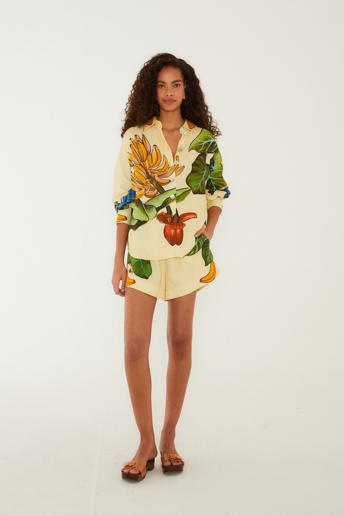 Camisa Amarilla Banana Grapes