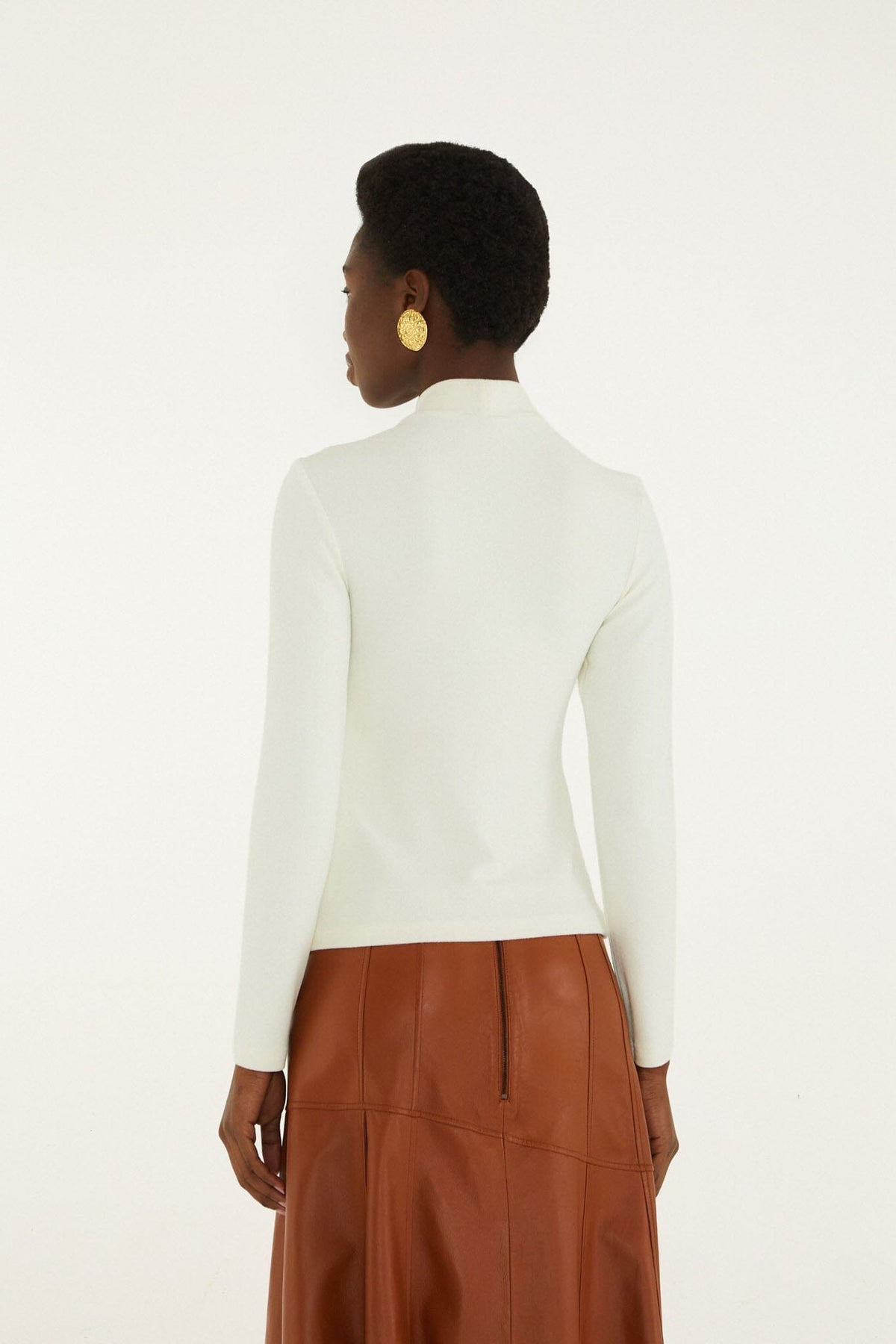 Blusa de manga larga con flor 3D