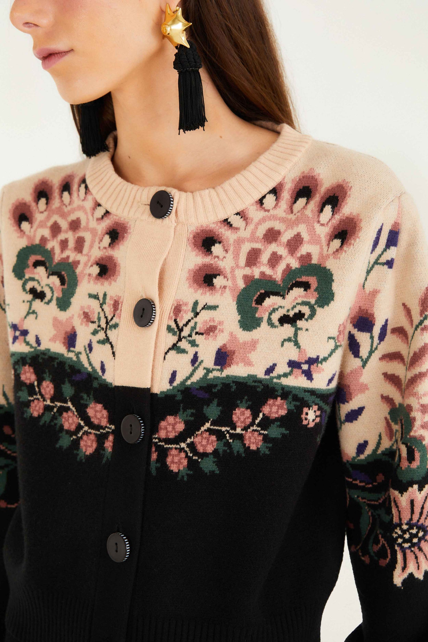 FARM Rio model wearing the Belle Garden Mixed Knit Cardigan