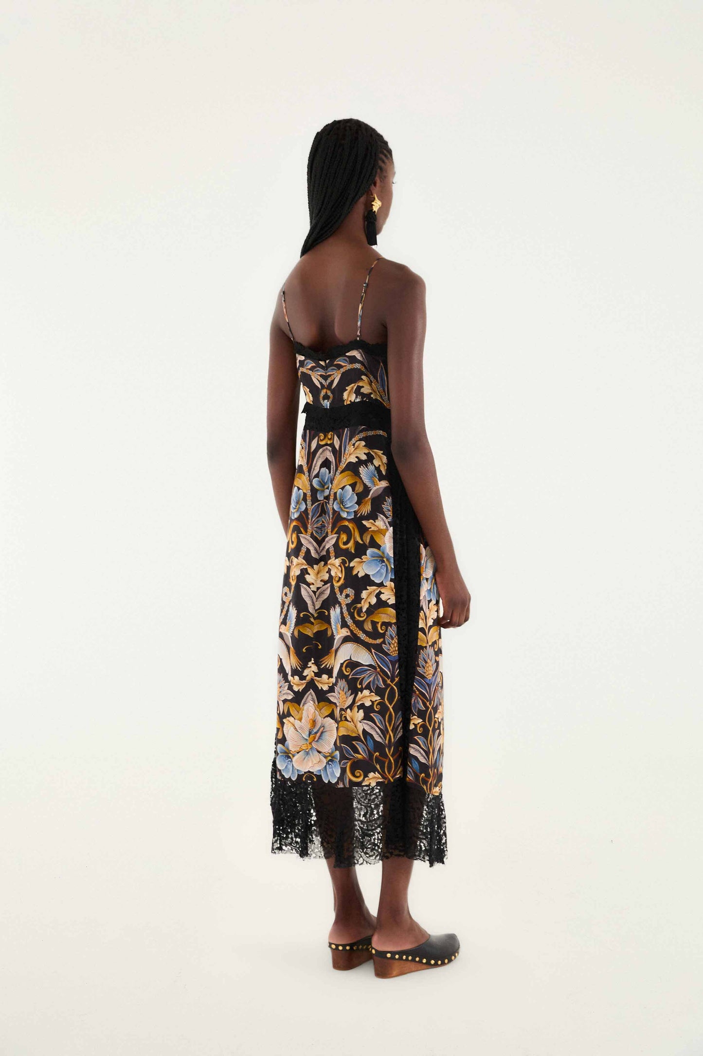 Vestido negro Flowerful Garden Midi
