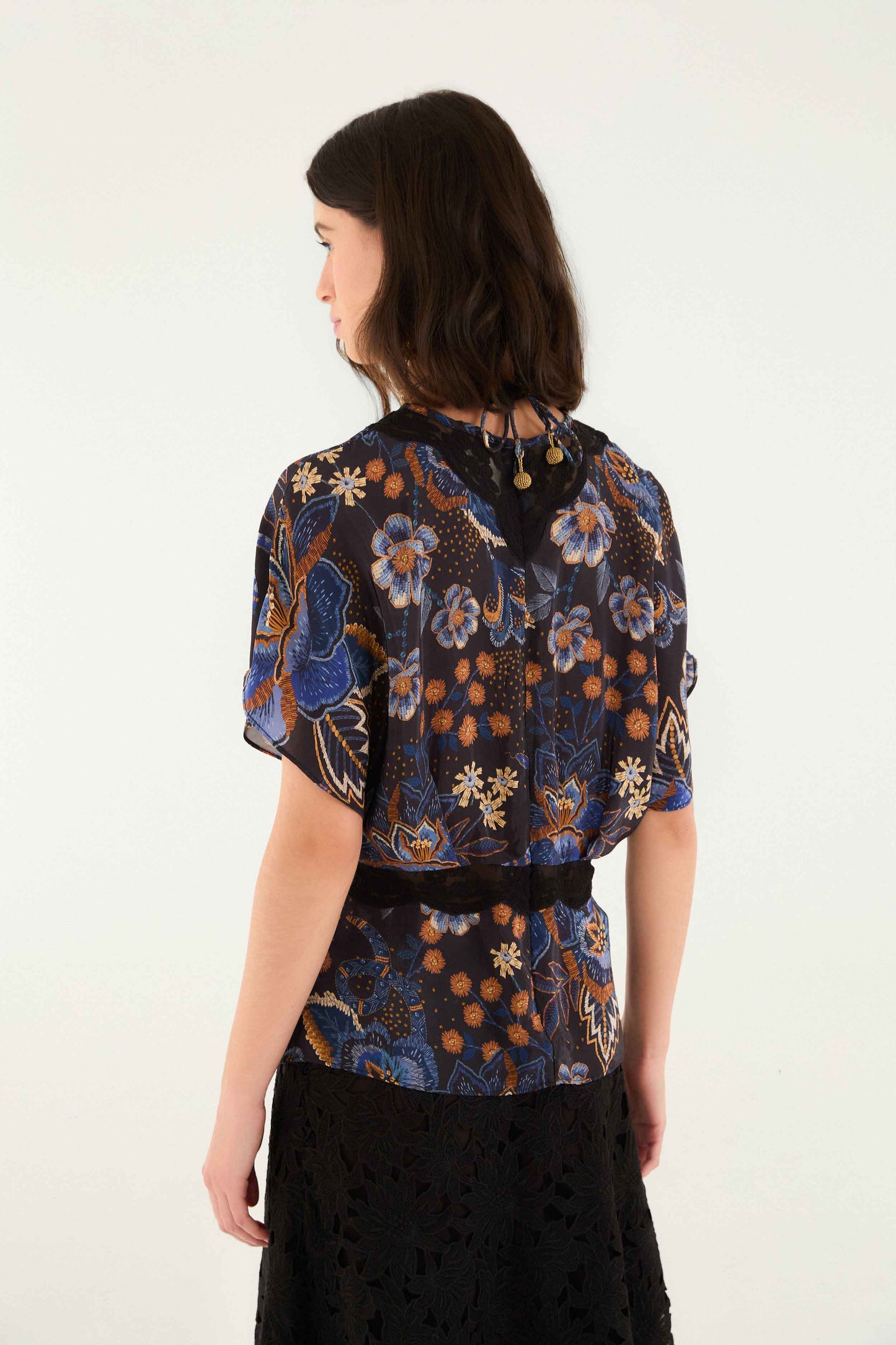 snakes bouquet black blouse