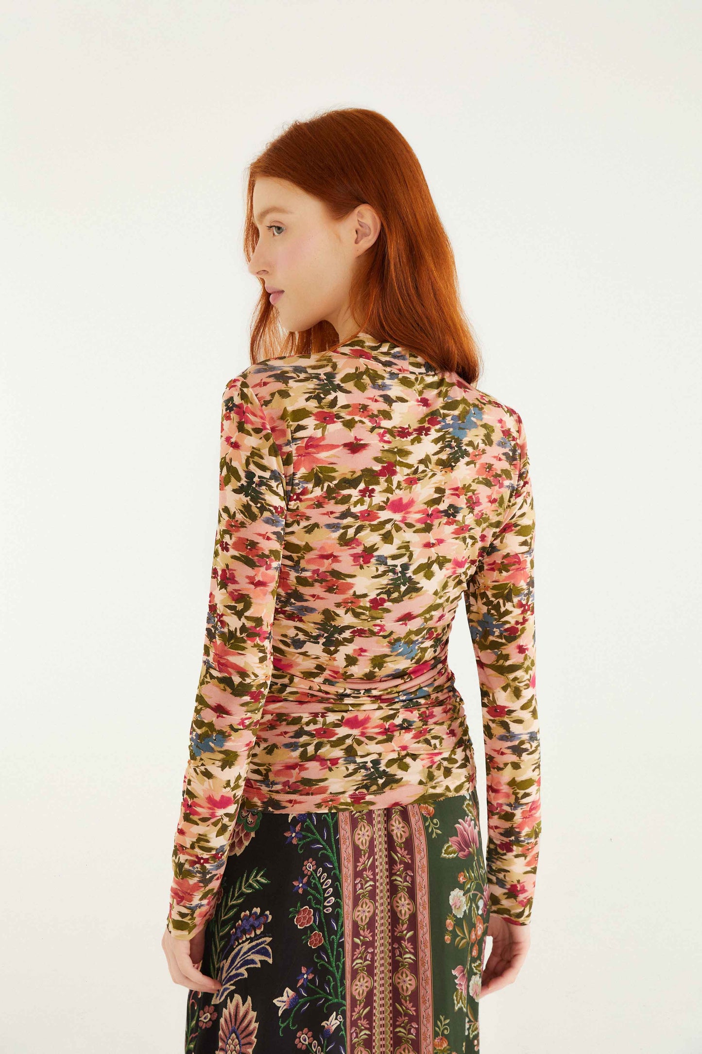 Blusa Ikat Tiny Flowers Rosa