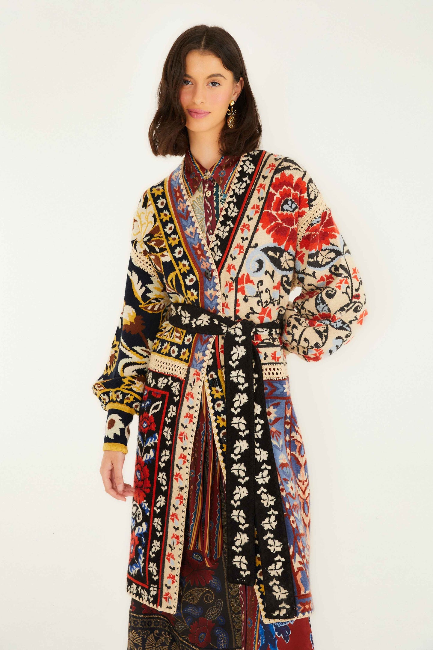 Chaqueta de punto midi con estampado de flores mixtas y patchwork