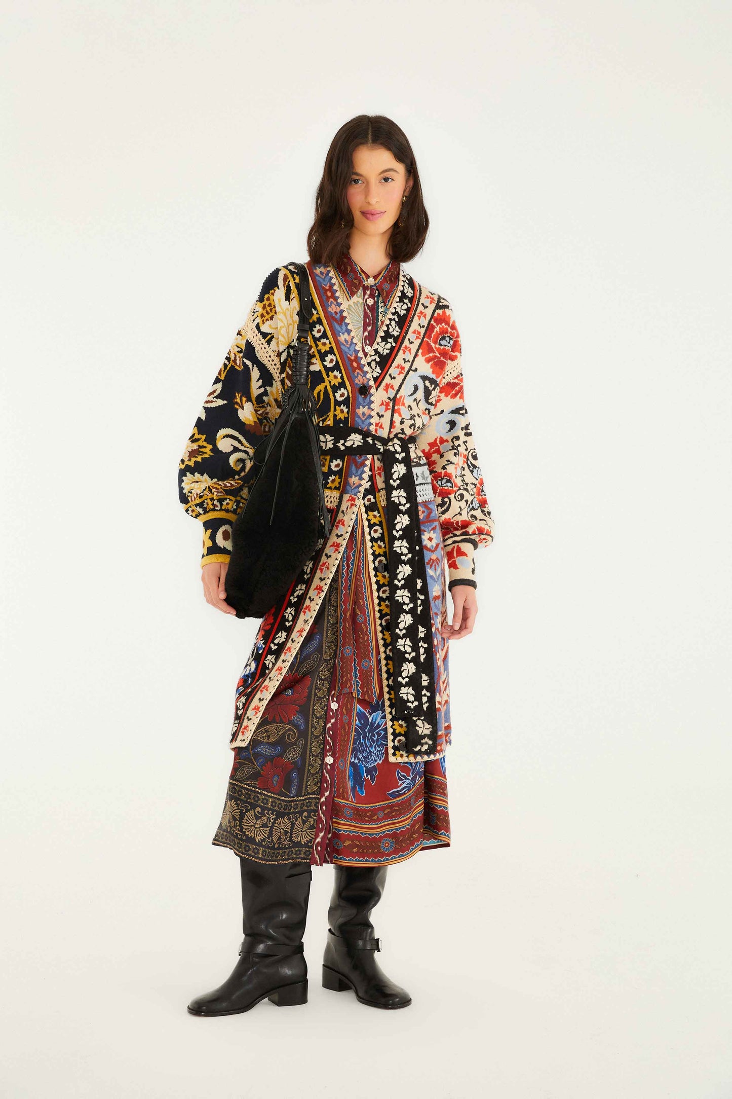 Chaqueta de punto midi con estampado de flores mixtas y patchwork