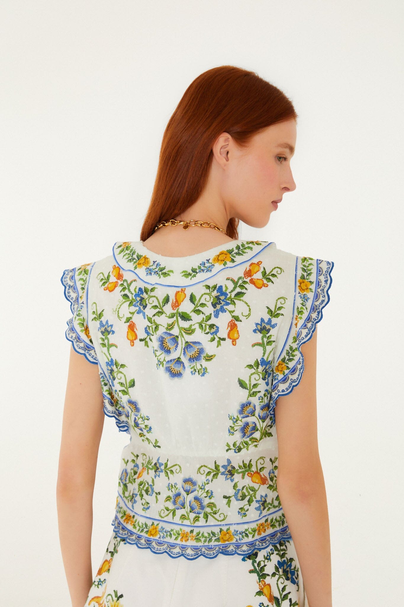 Blusa Blanco Hueso Emily Floral Tapestry con Cordón