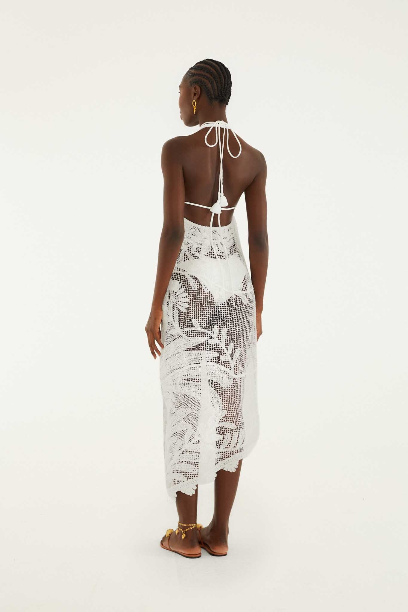 Vestido Midi Blanco de Crochet con Cuello Halter Transparente