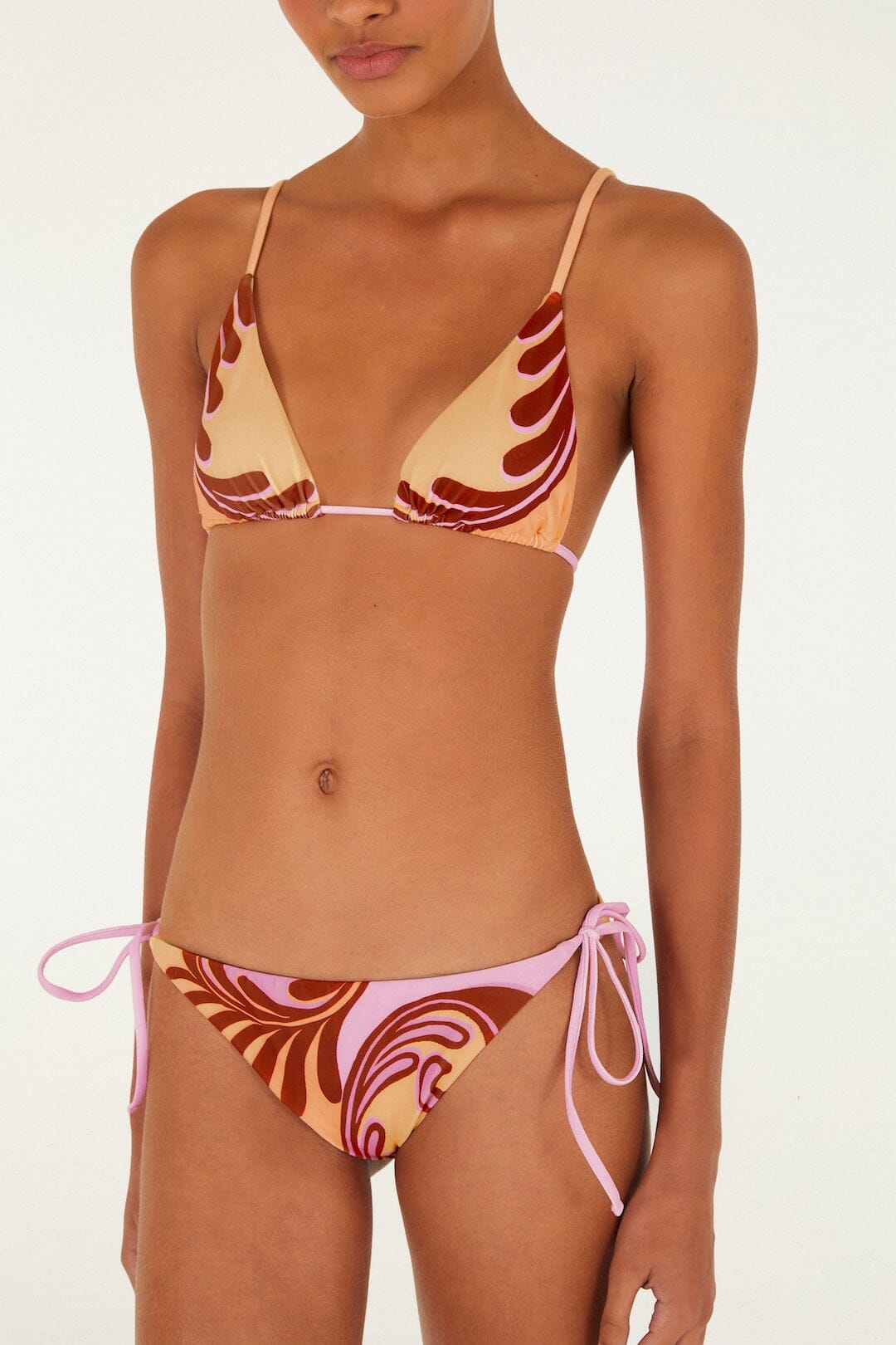 braguita de bikini arabesc amarillo suave con lazos laterales