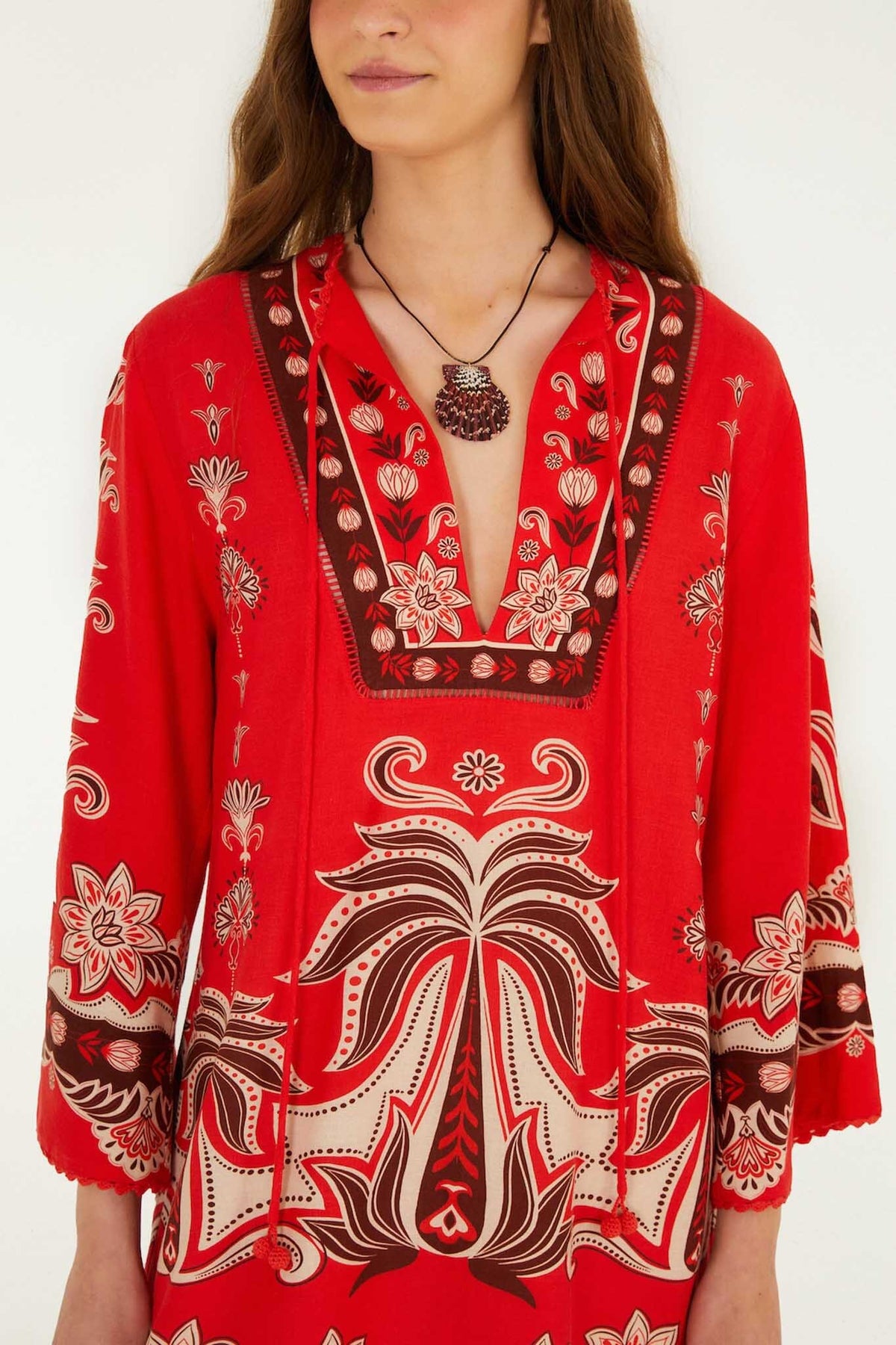 Vestido Mini Rojo Ainika Garden con Lazos Delanteros