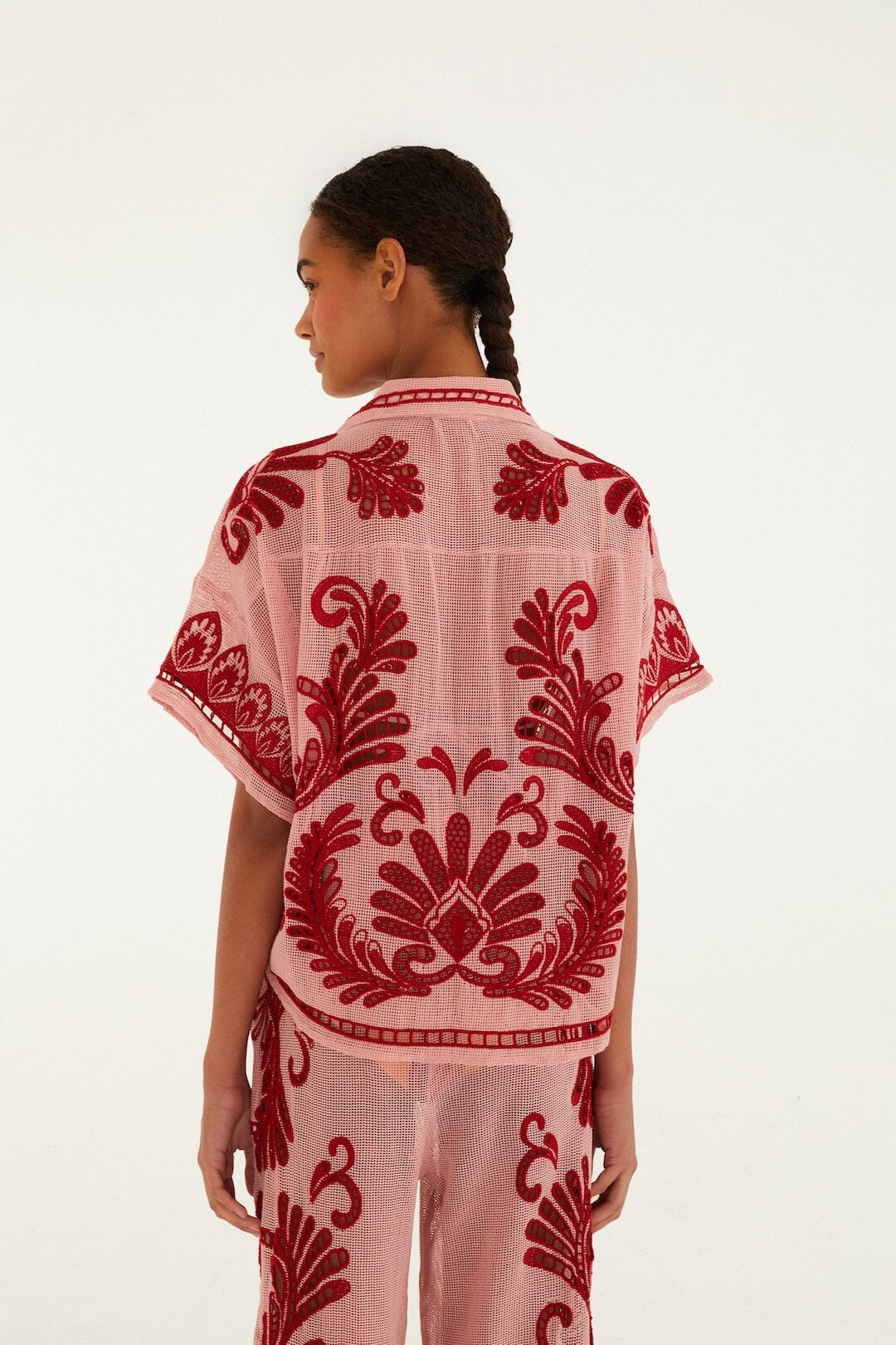 blusa arabesca rosa claro