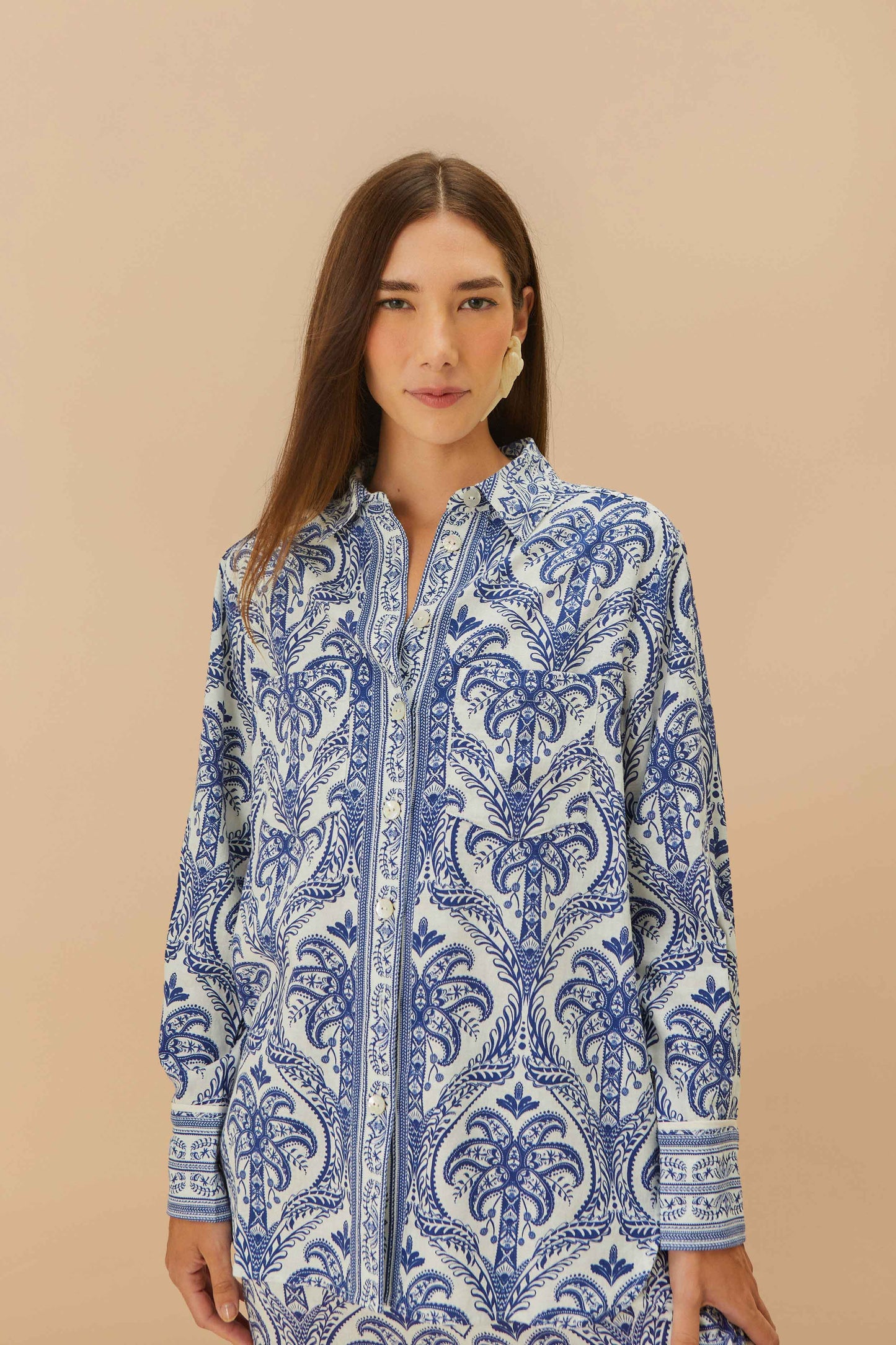 Camisa de pijama Off-White Tropical Cameo LENZING™ ECOVERO™ Euroflax™.