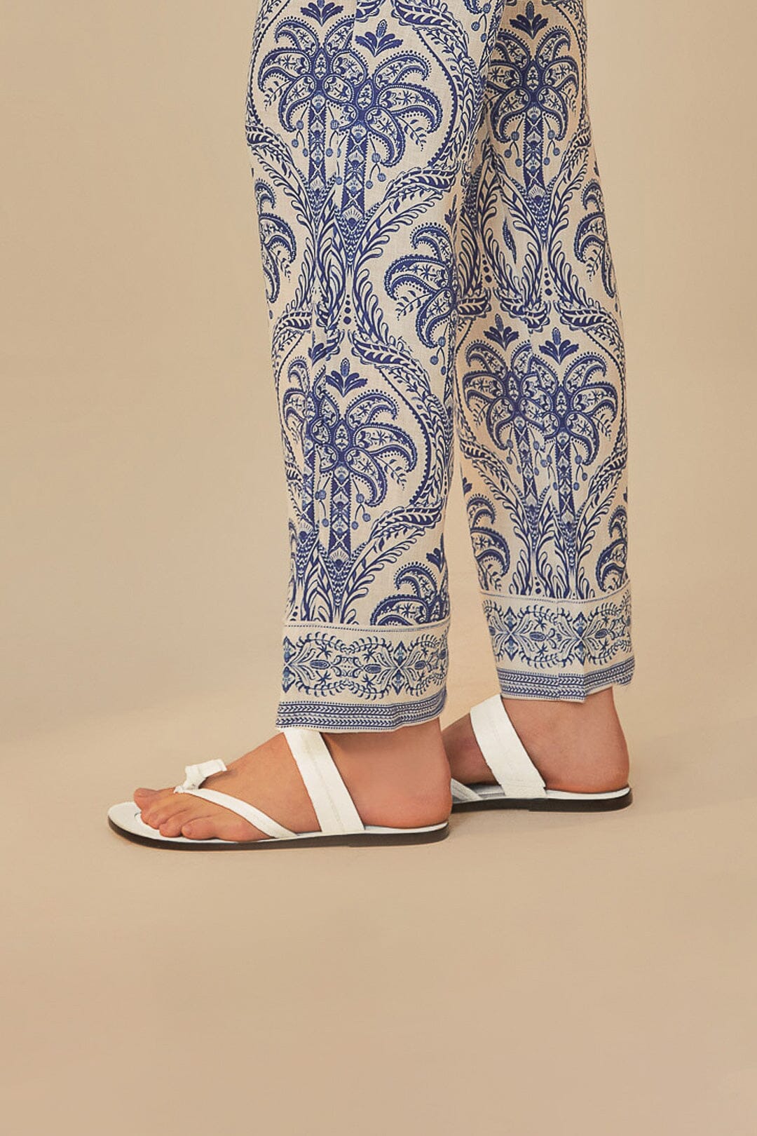 Sandalia plana Ivory Tie