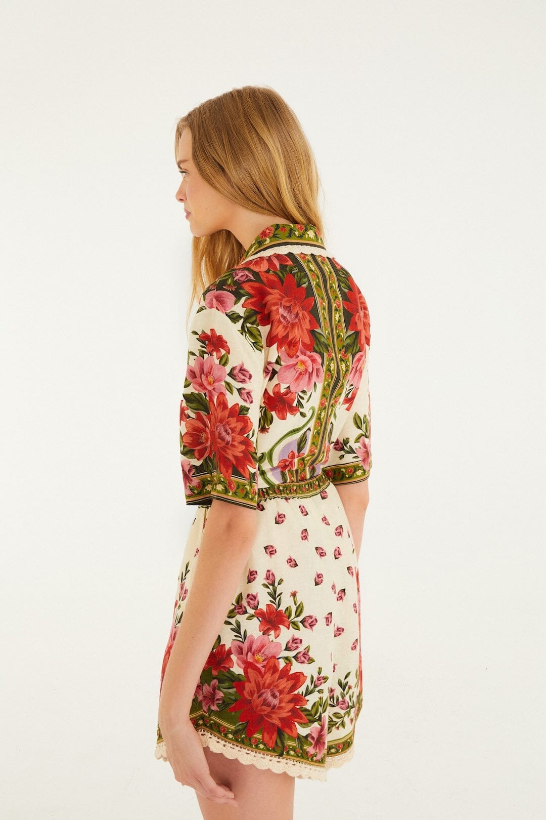 wonder rio sand shorts