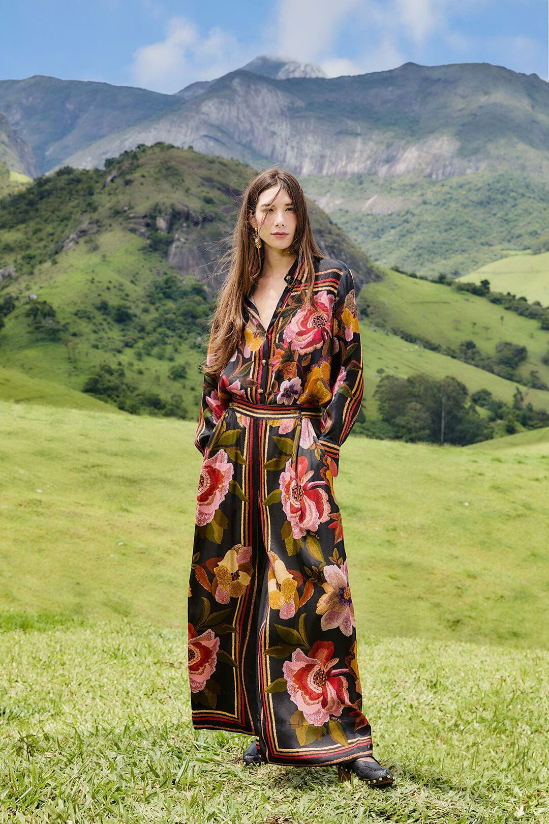 chenille flowers black pants