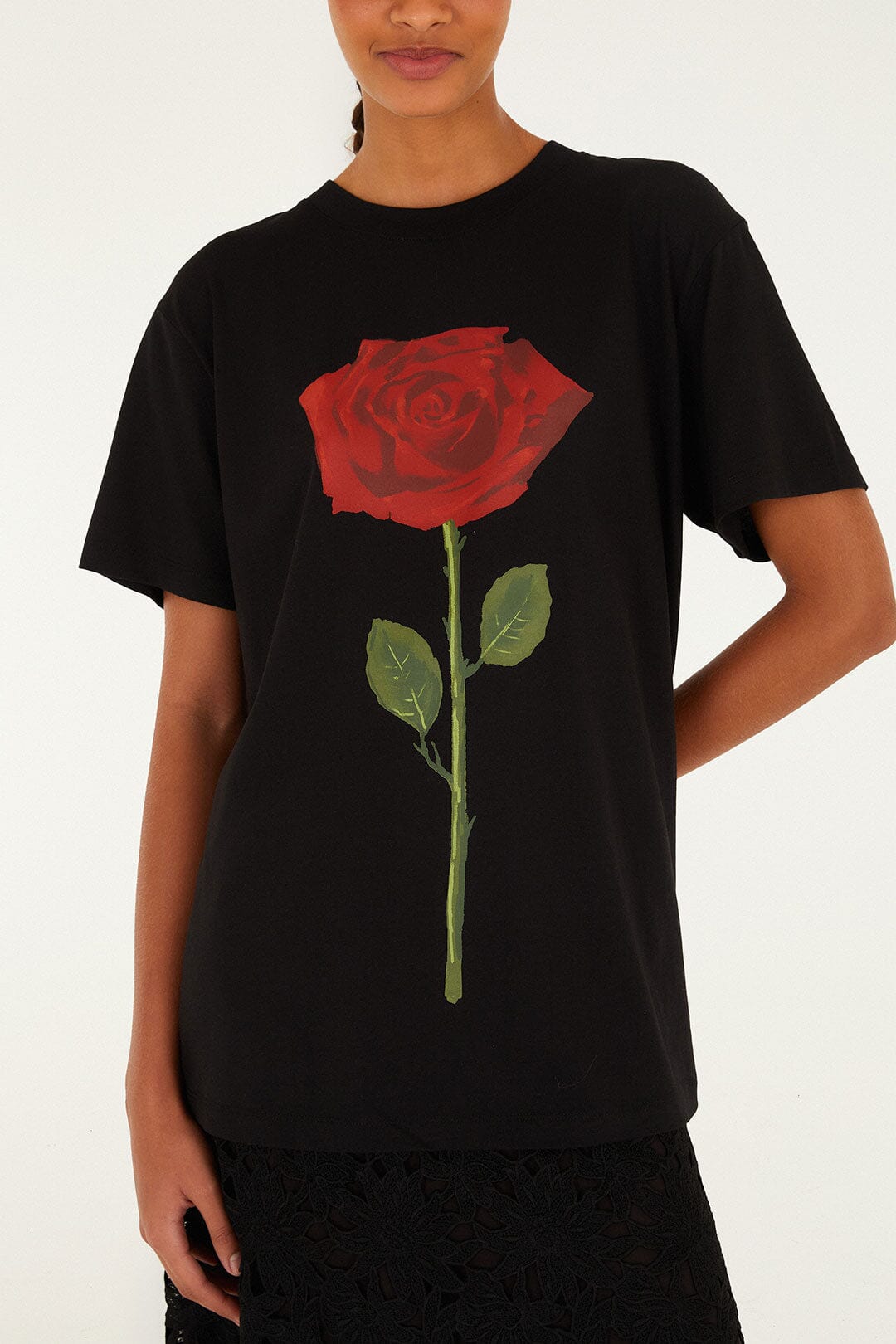 camiseta-feminista-negra-relajada