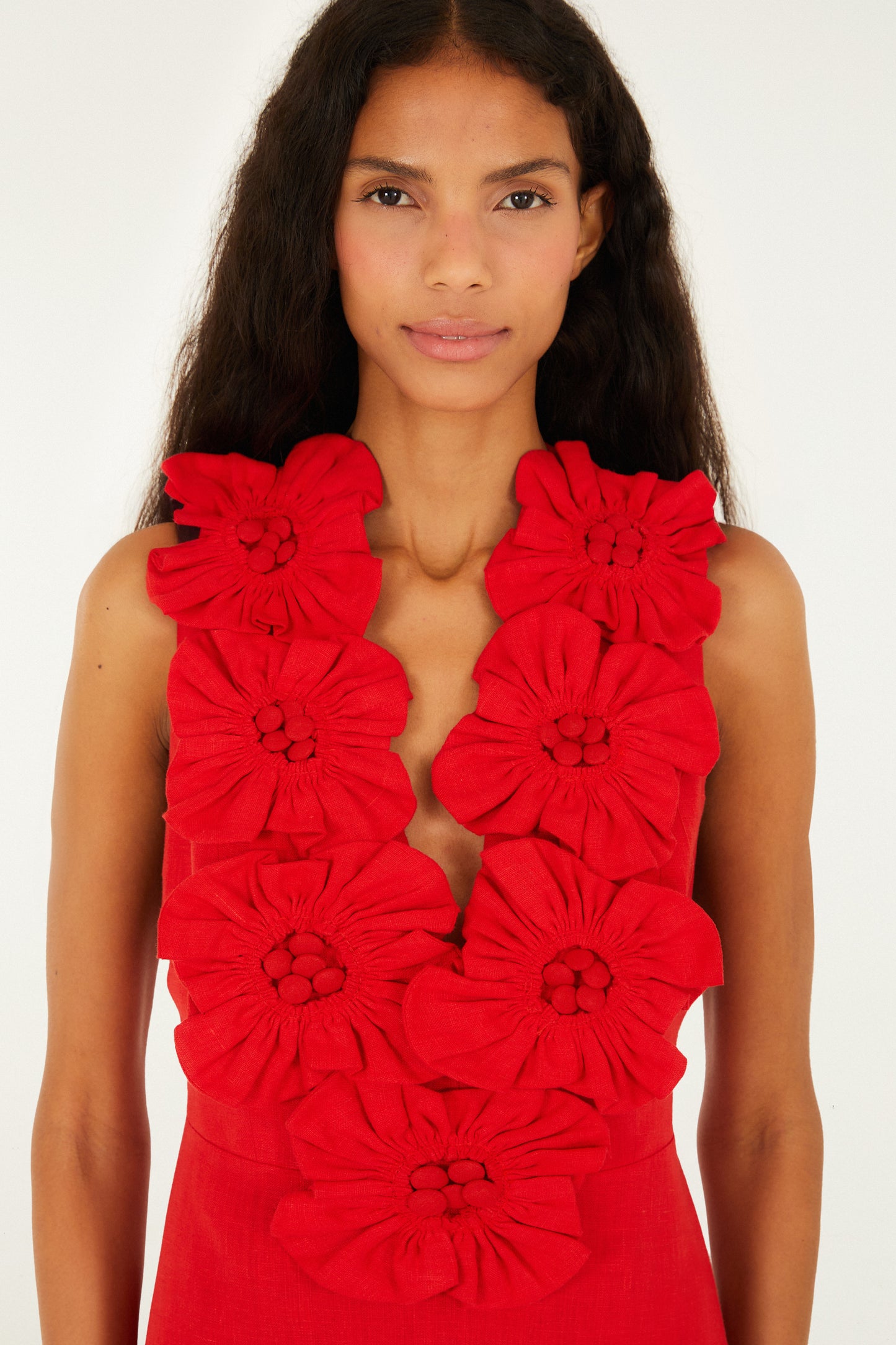 vestido midi rojo sin mangas 2