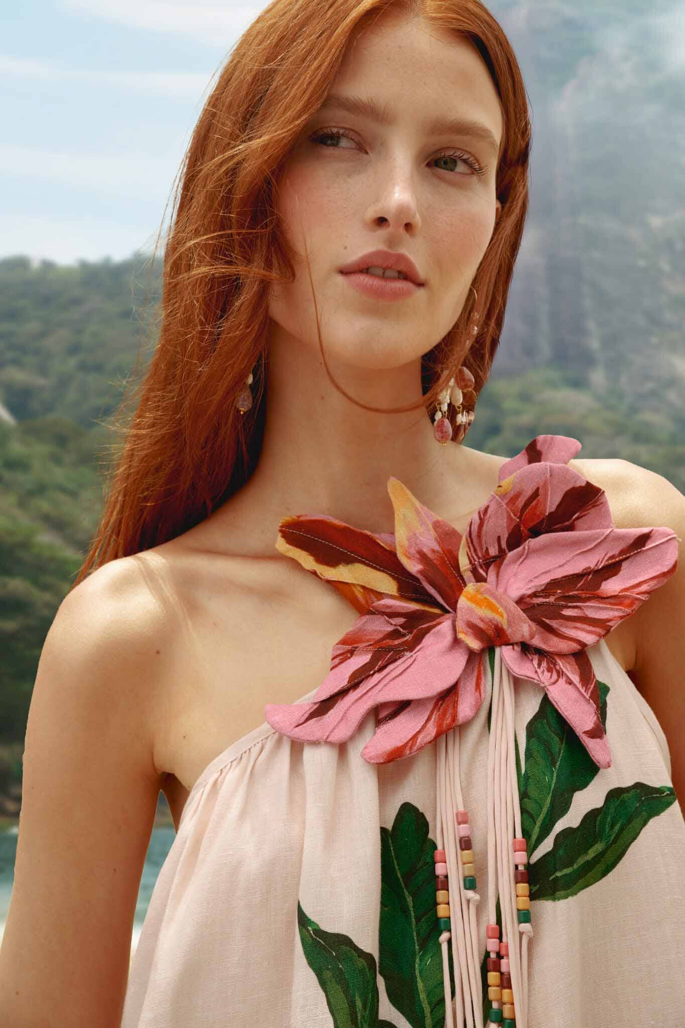 Maxi Vestido Rosa Garden Terrace 3D de Un Hombro