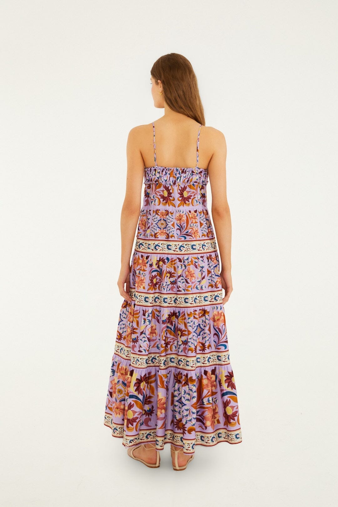 Vestido largo escalonado sin mangas lila con azulejos de flores