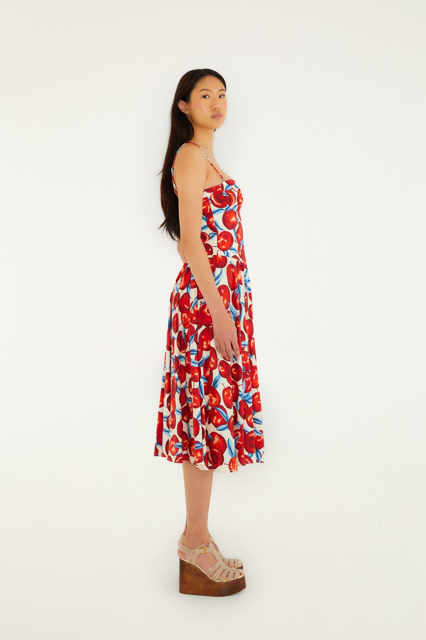 vestido midi sin mangas con flor de cerezo