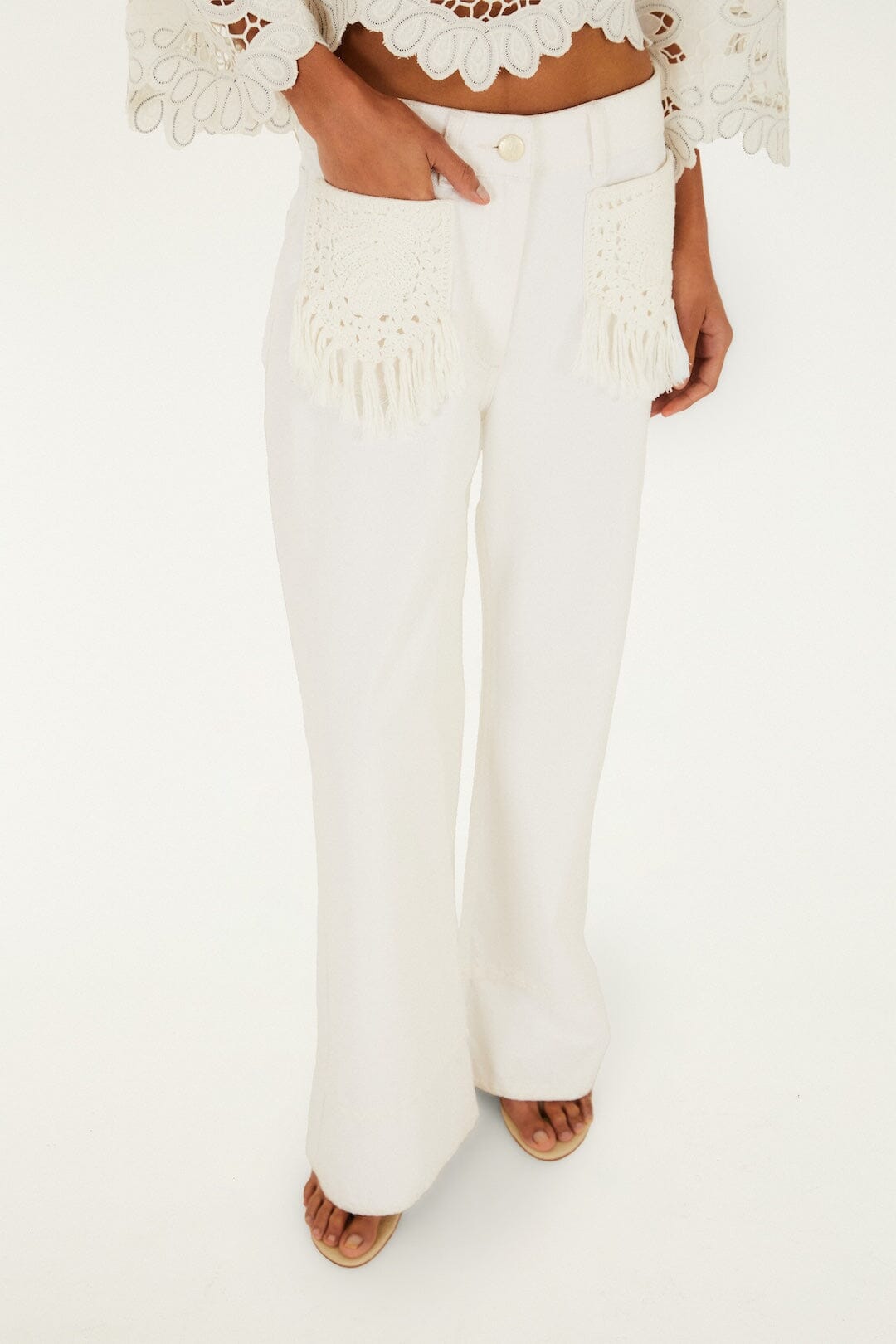 Pantalón de Sarga con Flecos y Bolsillos