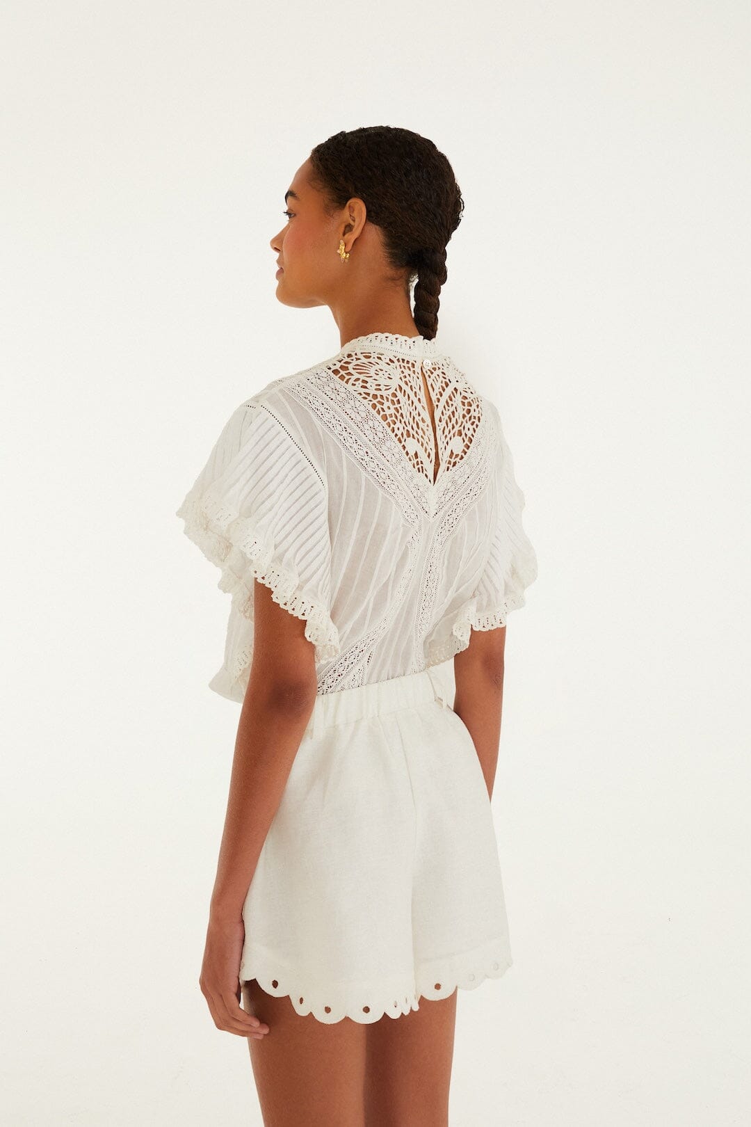 short artesanal blanco roto