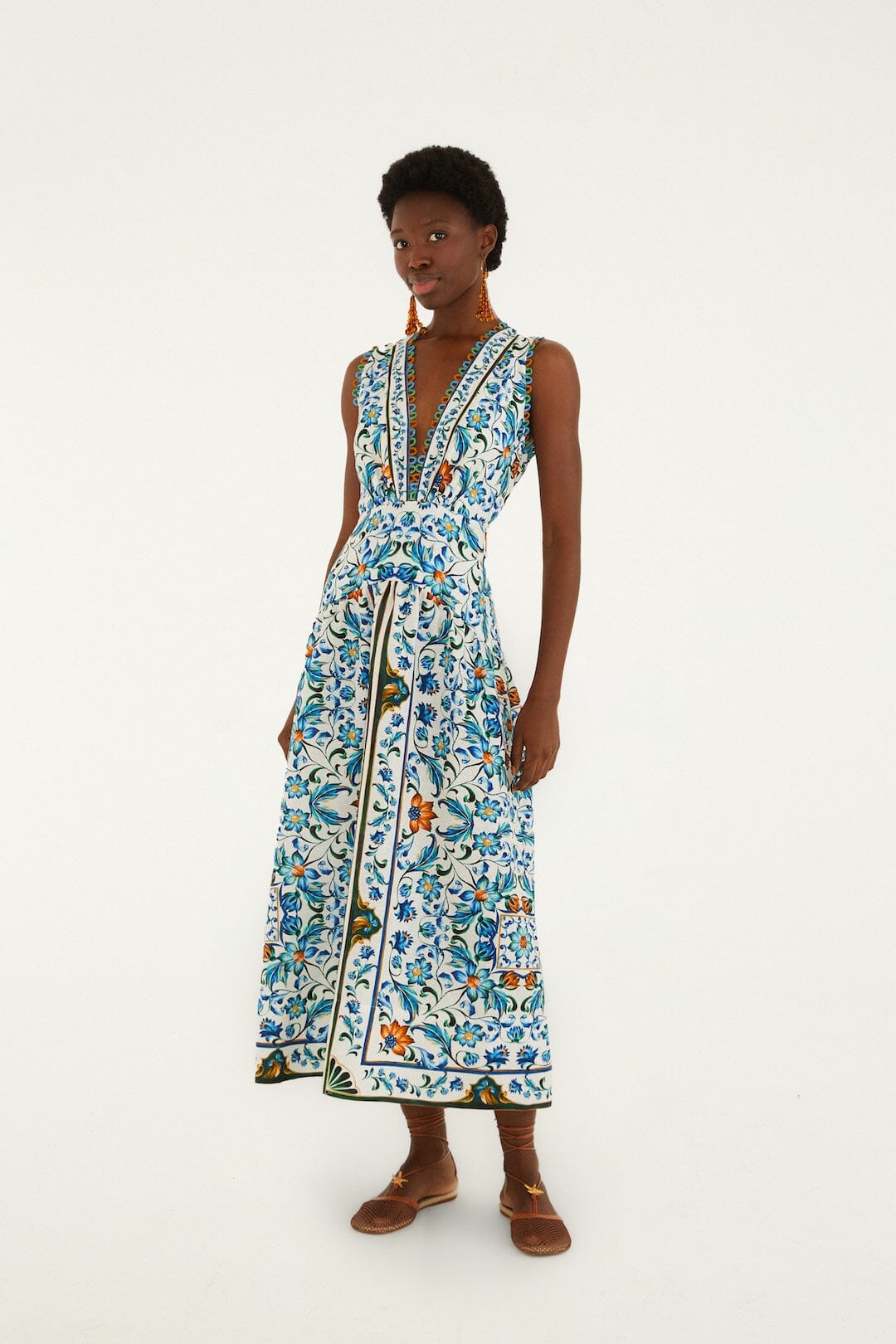 Maxi Vestido Blanco Hueso Flora Tile con Festón