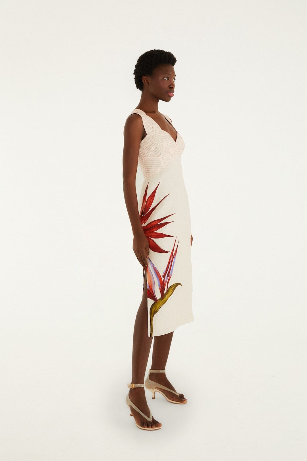 vestido midi arena strelitzia