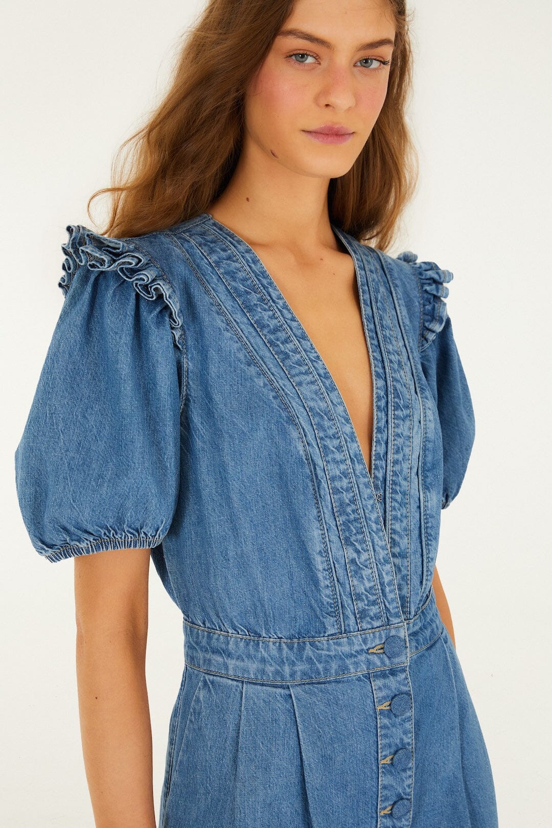 mameluco denim con volantes
