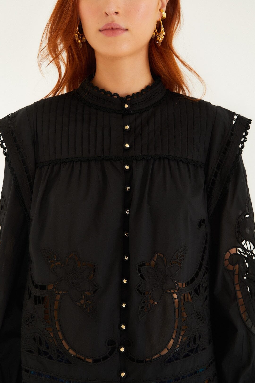 black richilieu blouse
