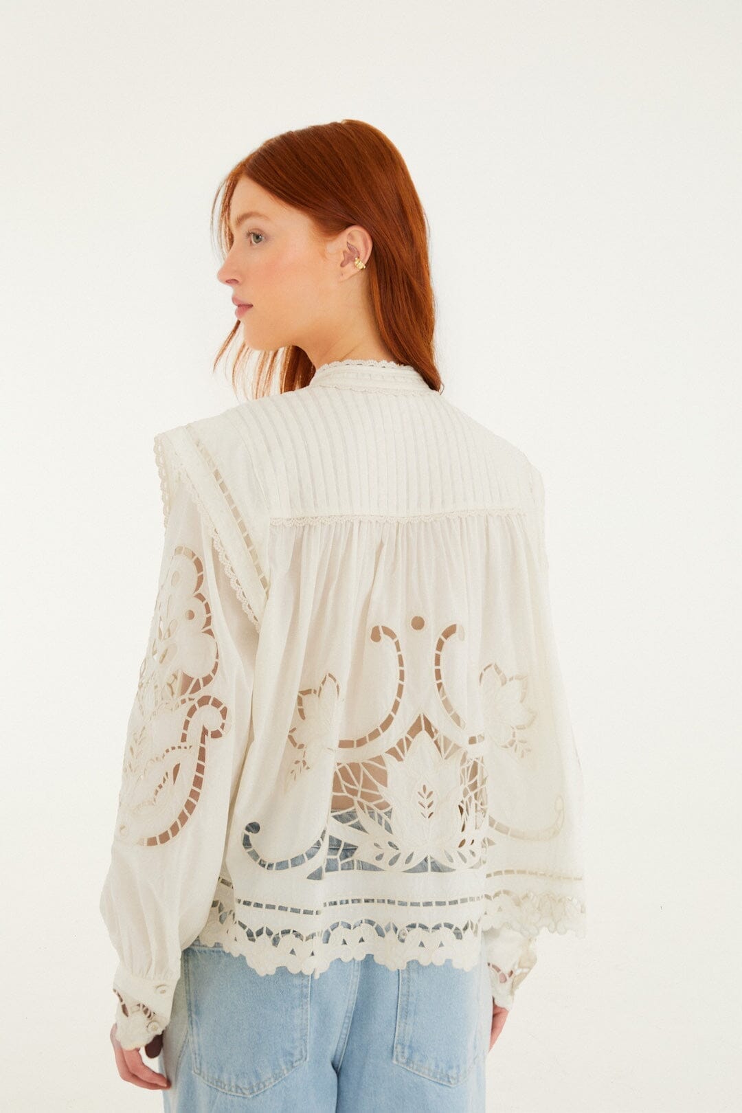 blusa richilieu blanco roto