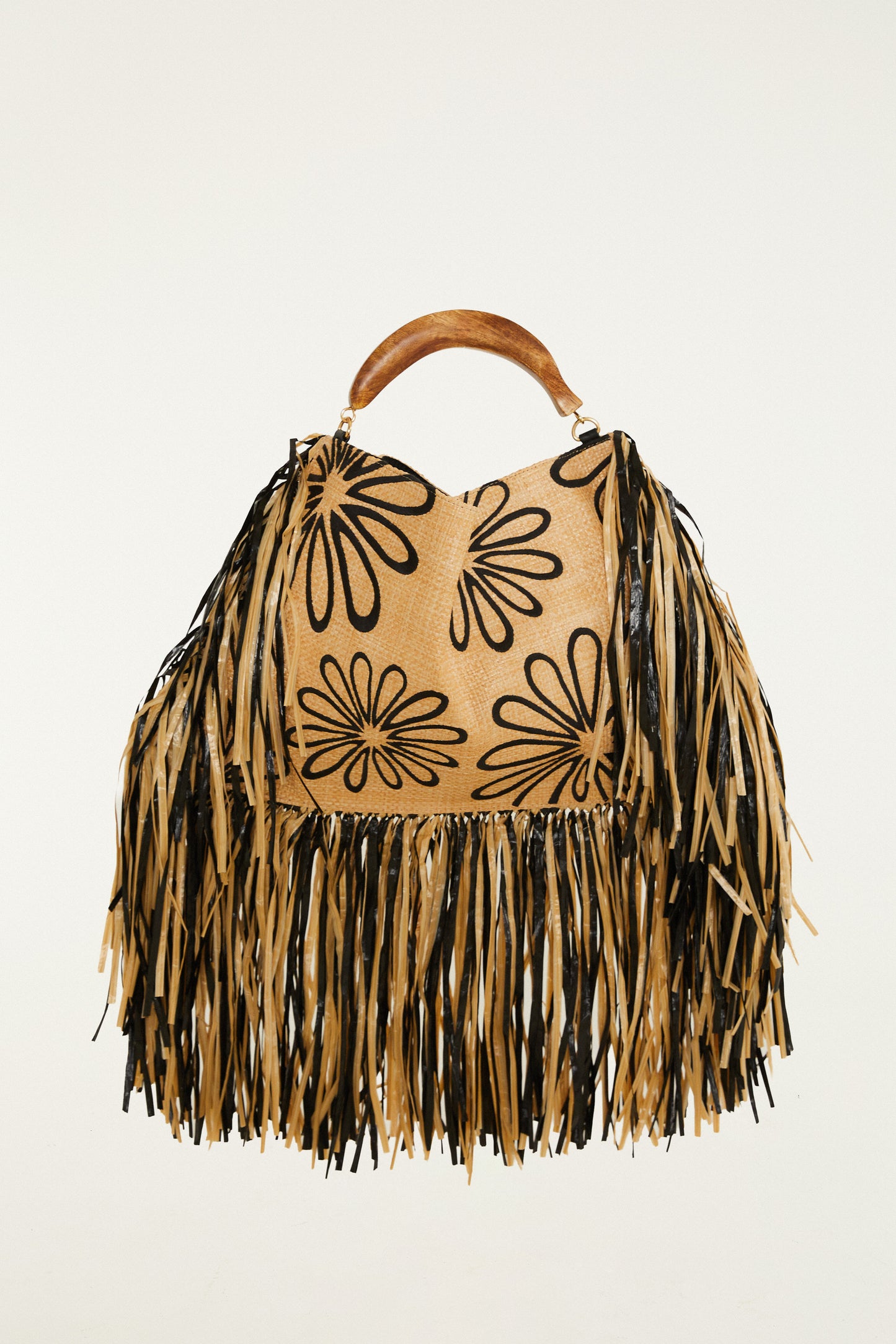 mini bolso de rafia con flecos