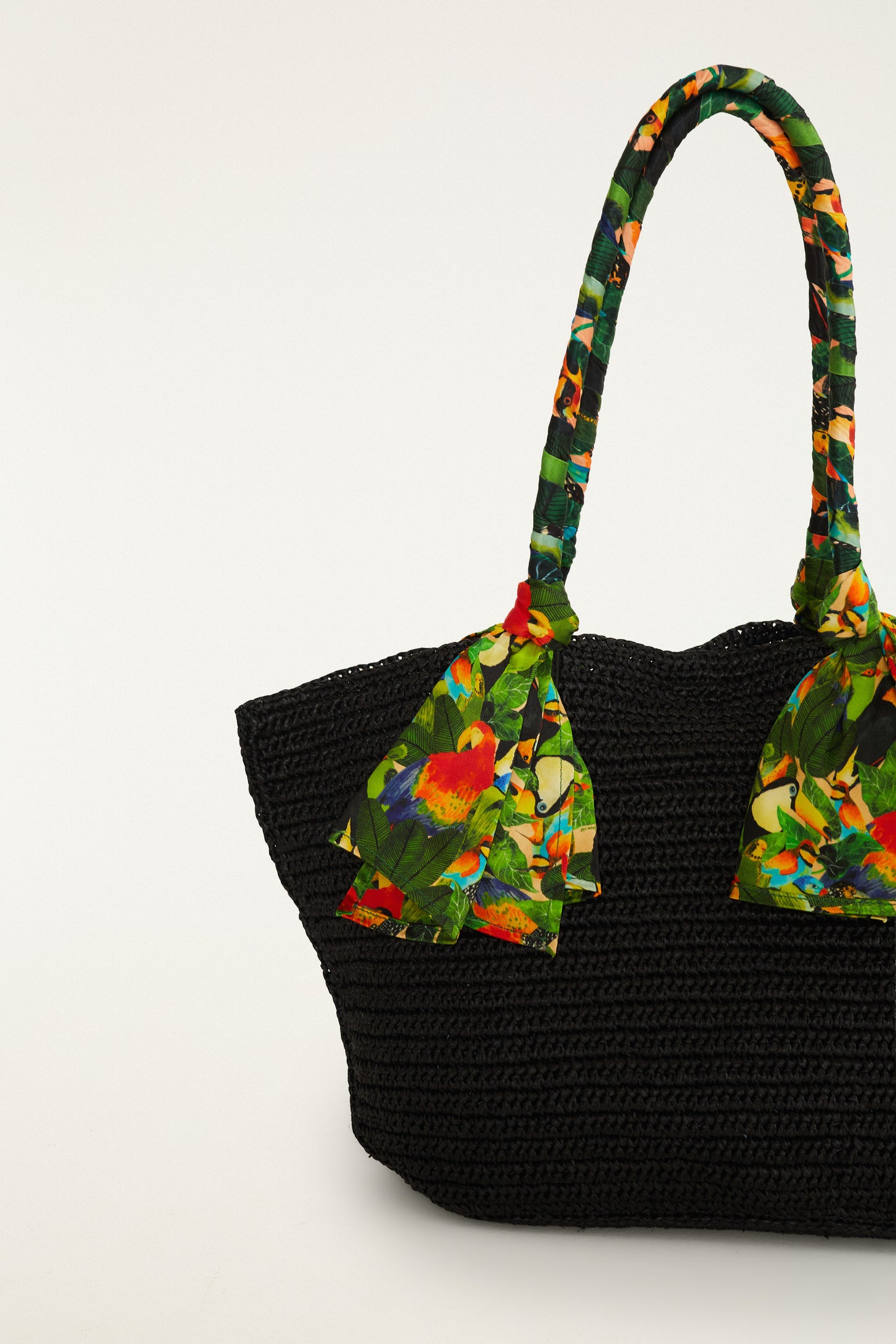 bolso cesta pañuelo rafia