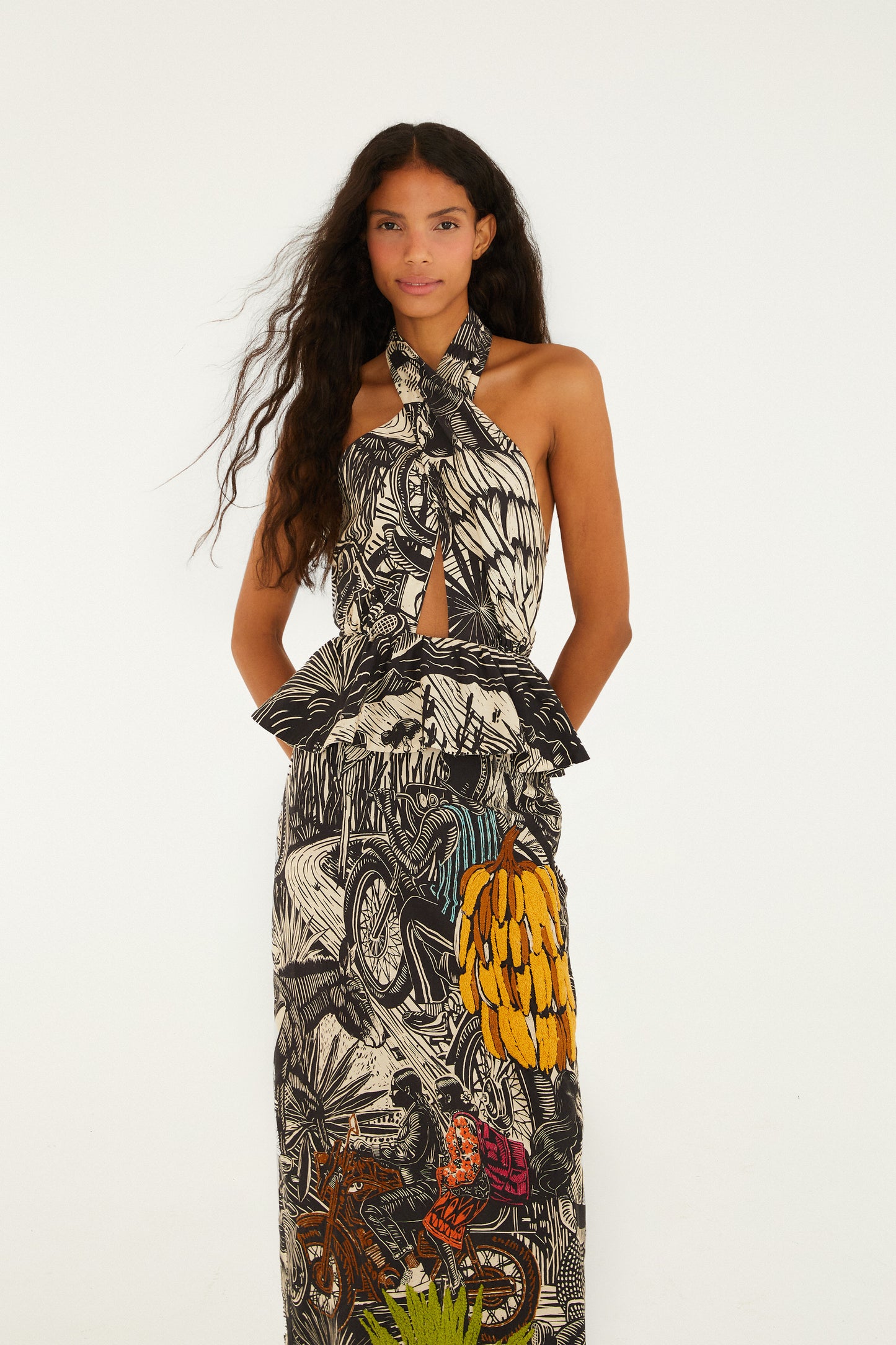 vestido largo ruta beige bordado