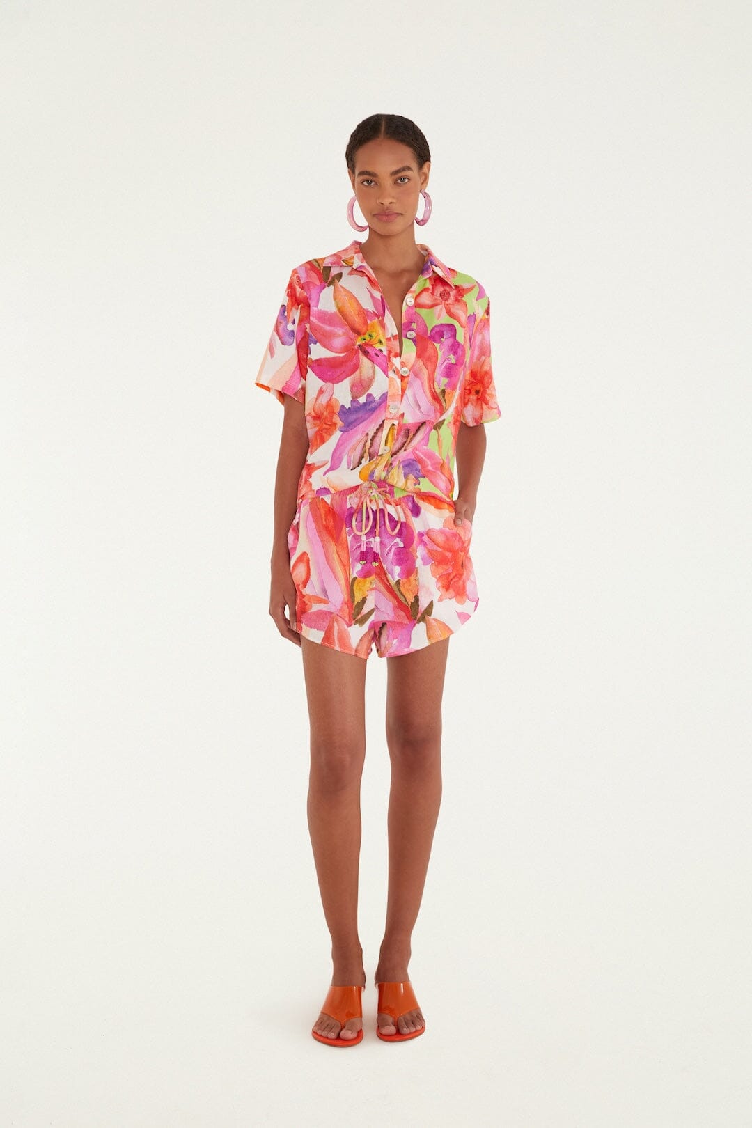 Short Multicolor Artsy Flora