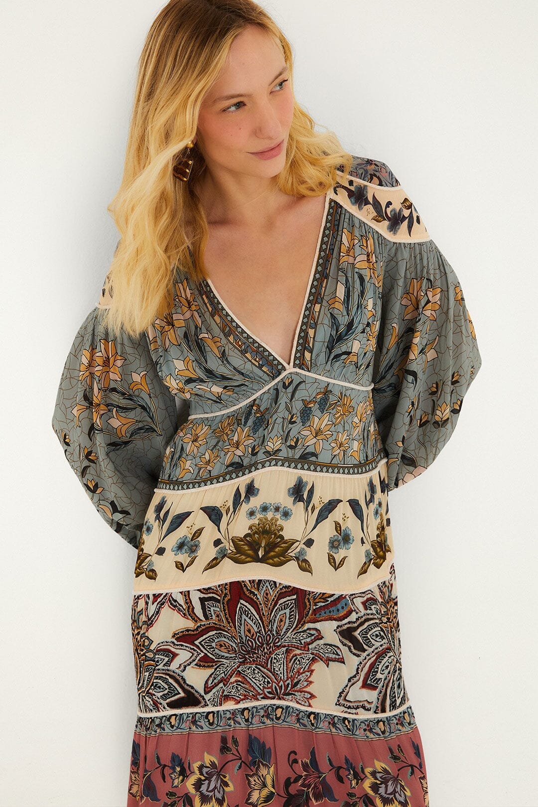 Maxi Vestido Stained Glass Beauty de Manga Larga