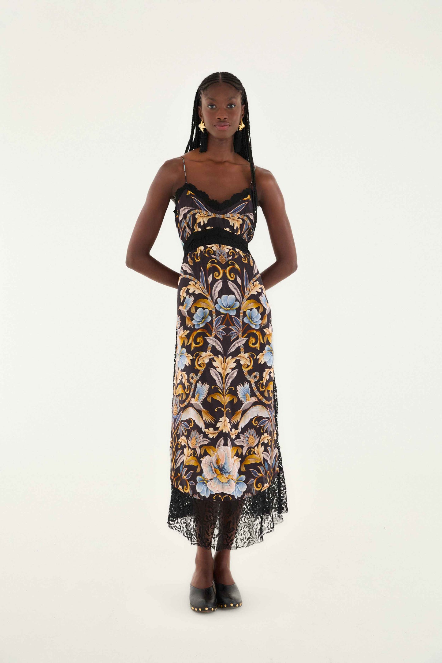 Vestido negro Flowerful Garden Midi