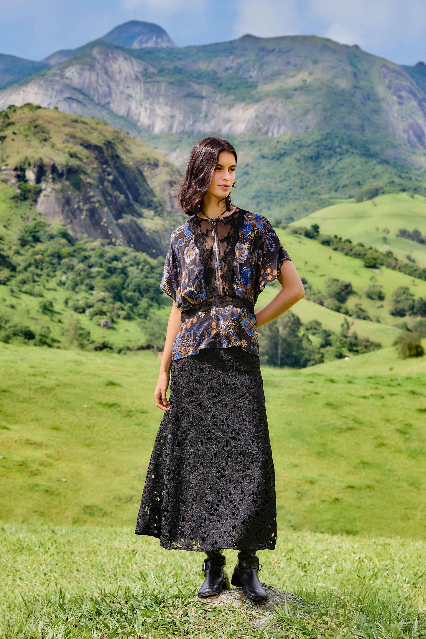 snakes bouquet black blouse