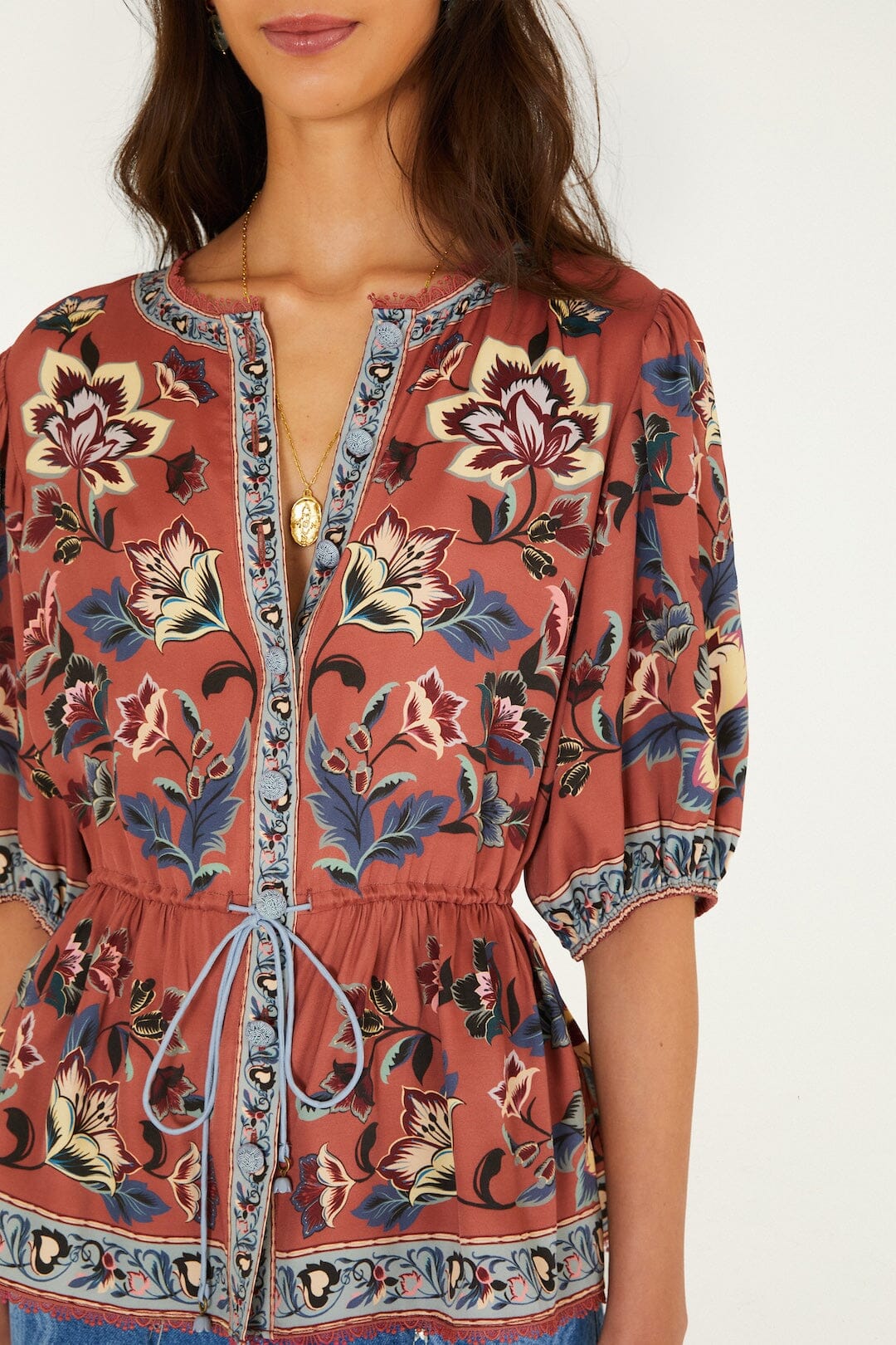 Blusa Floral Beauty Tapestry con Cordón