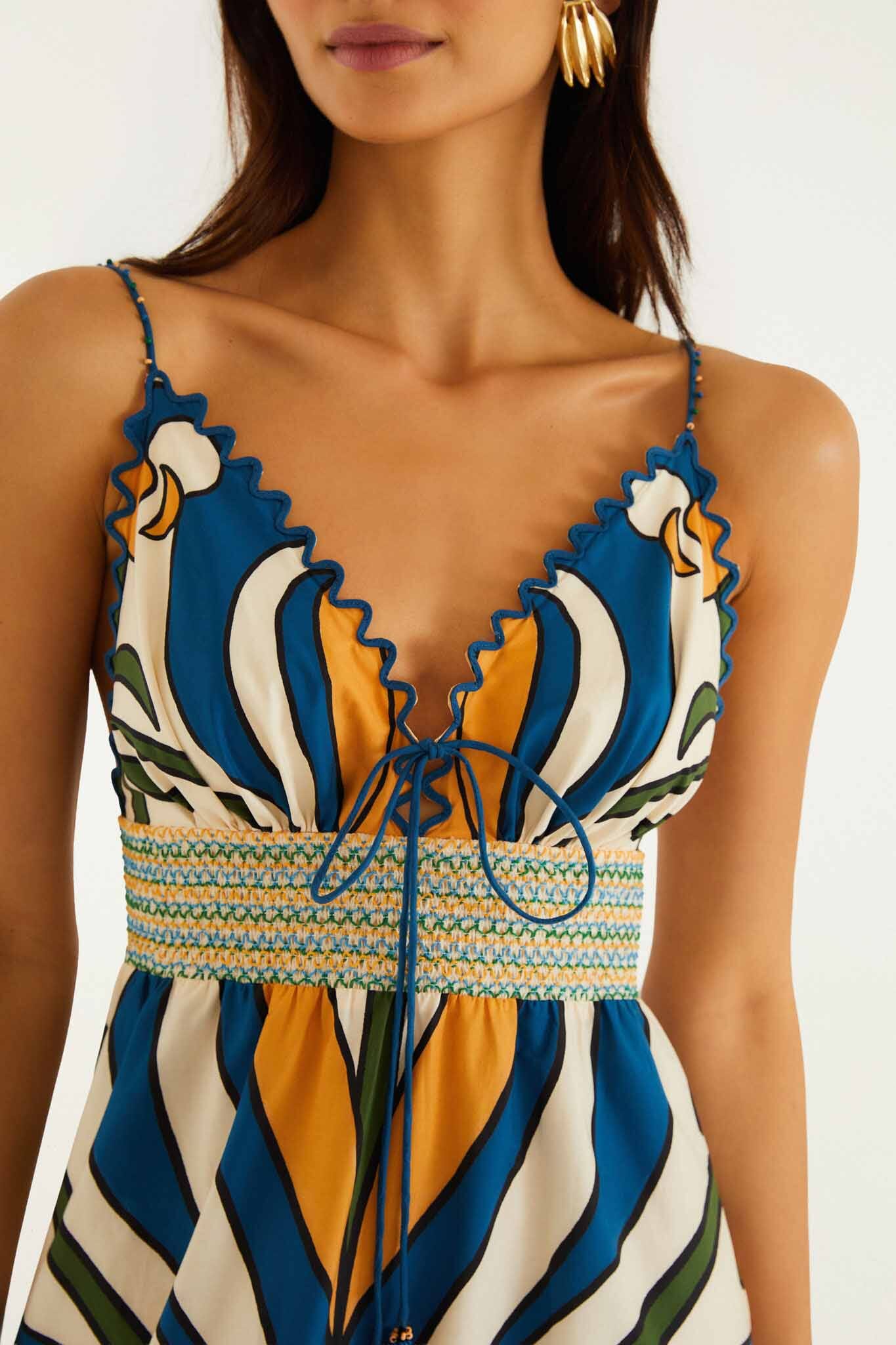 Maxi Vestido Tropical Multicolor con Detalle Ondulado