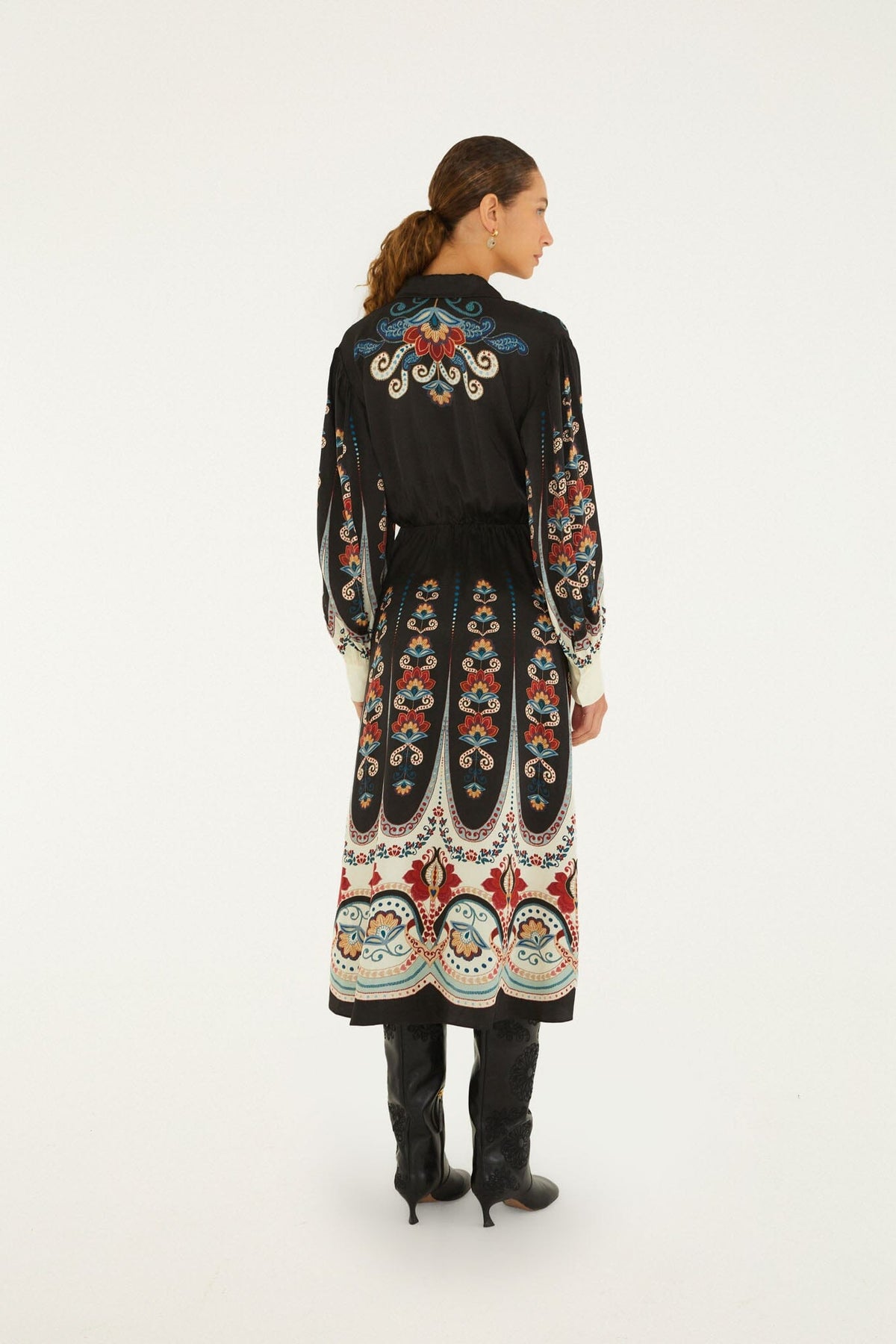 Midi vestido Nikita Winter de manga larga